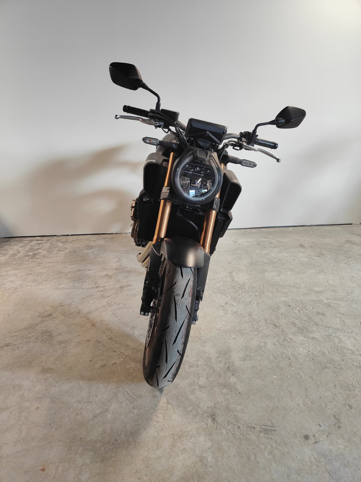 HONDA CBR 650 R E-Clutch-image-4