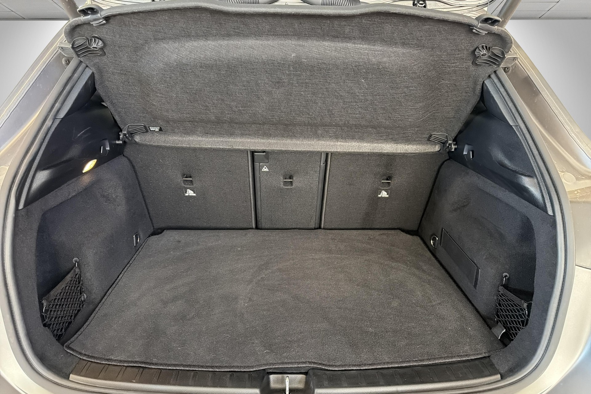 MERCEDES-BENZ GLA AMG 35 4Matic 8G-DCT-image-17