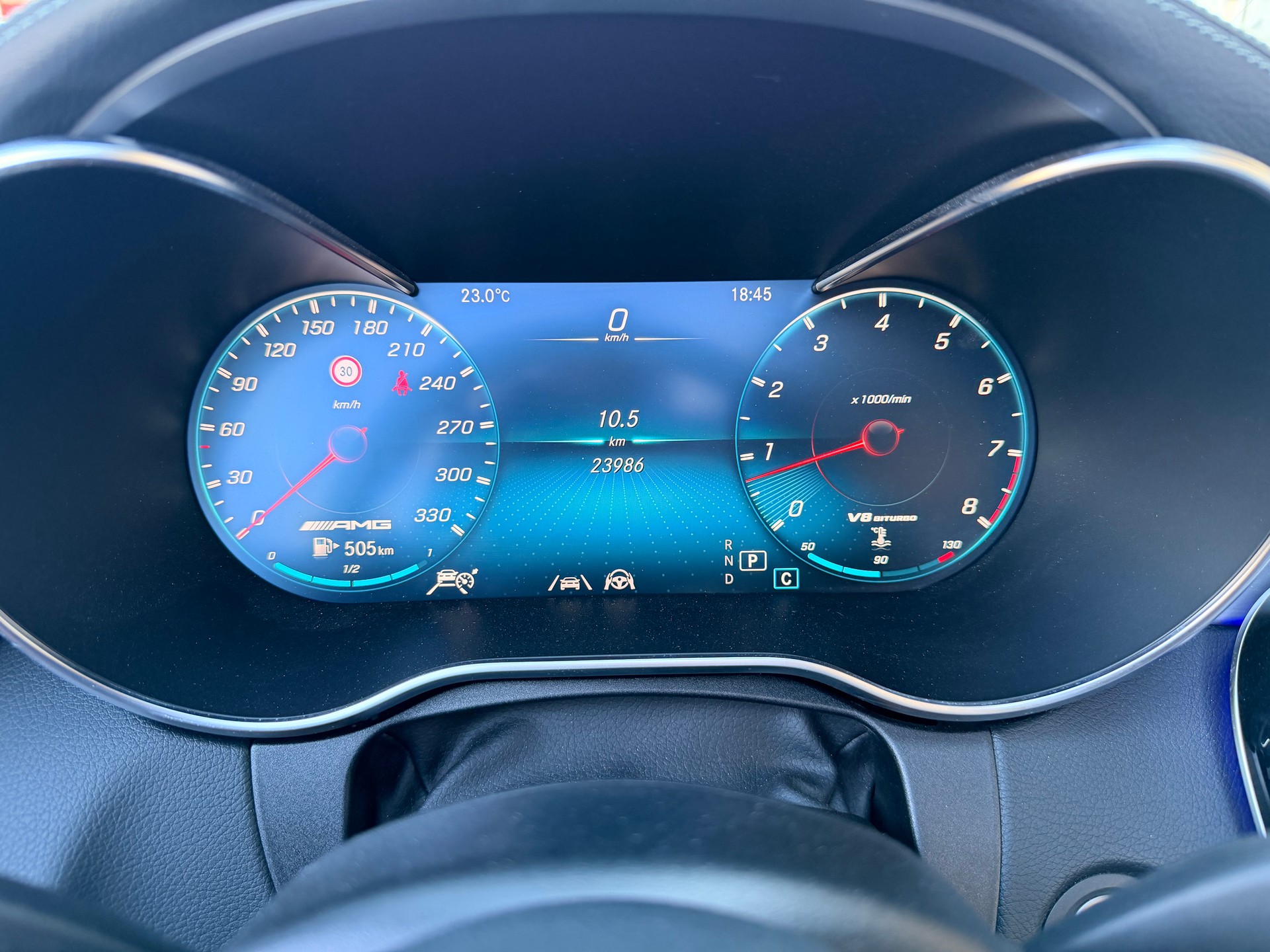 MERCEDES-BENZ C 63 S AMG 9G-tronic-image-21