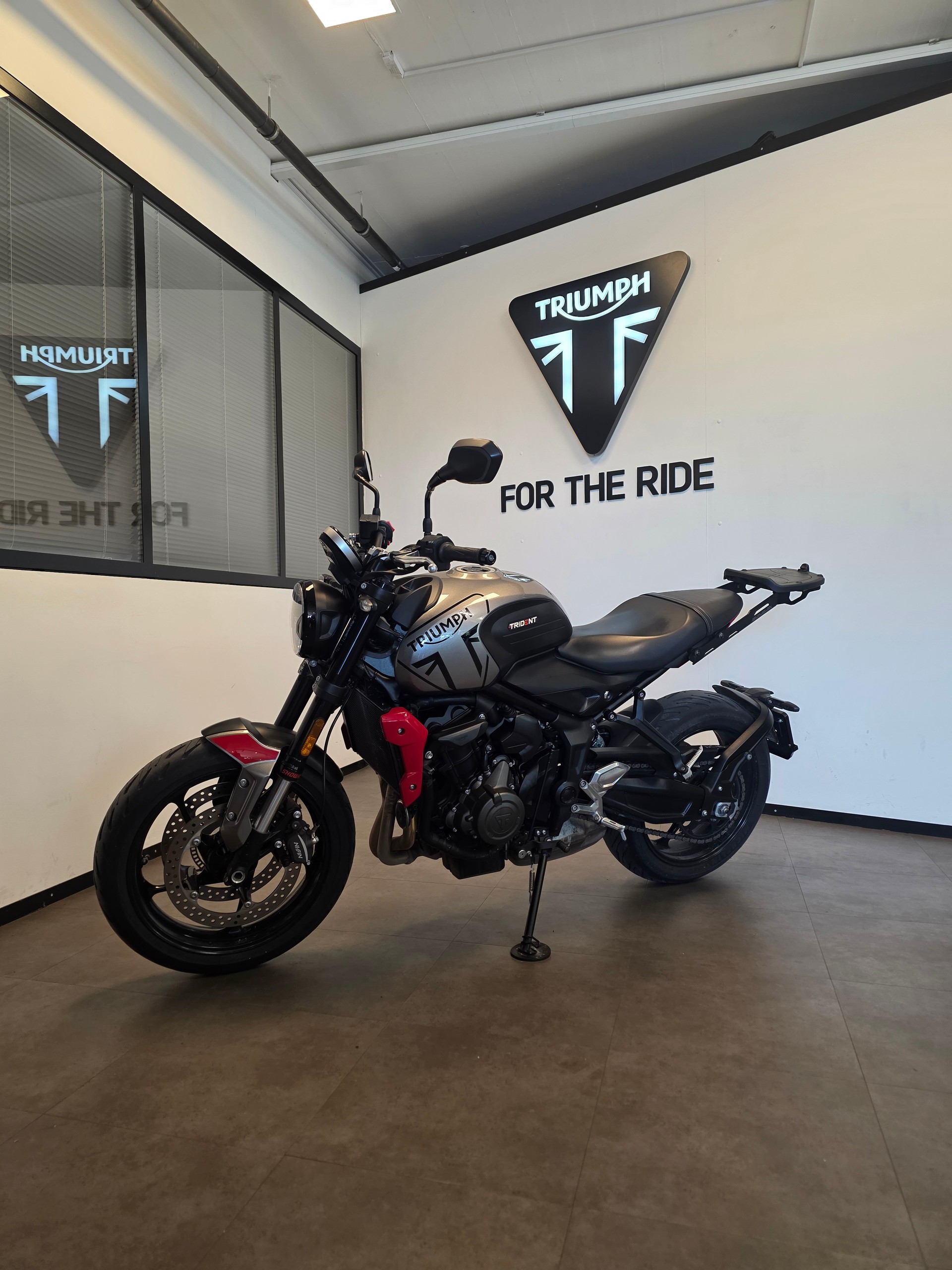 TRIUMPH Trident 660-image-5