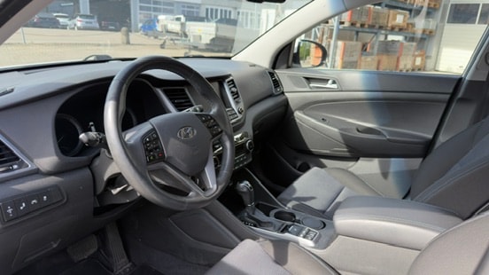 HYUNDAI Tucson 2.0 CRDI Vertex 4WD Automatic-image-8