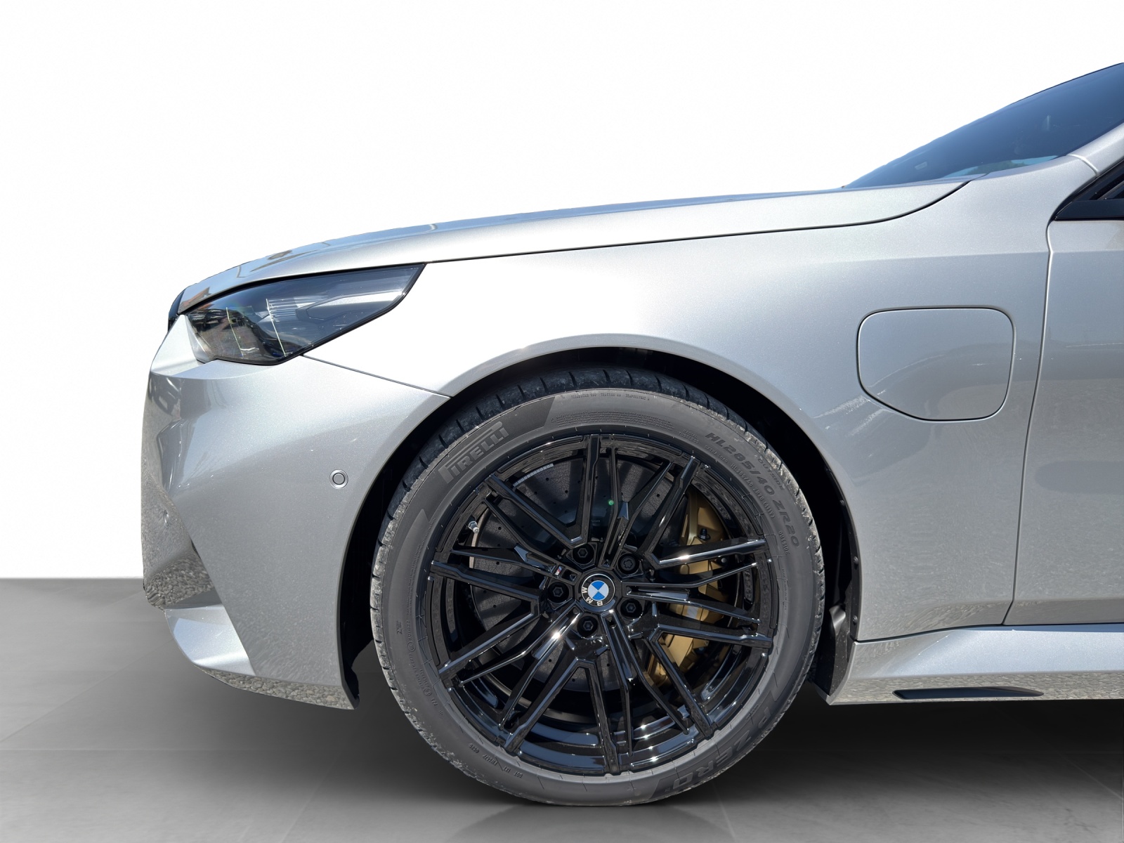 BMW M5 xDrive Touring-image-26