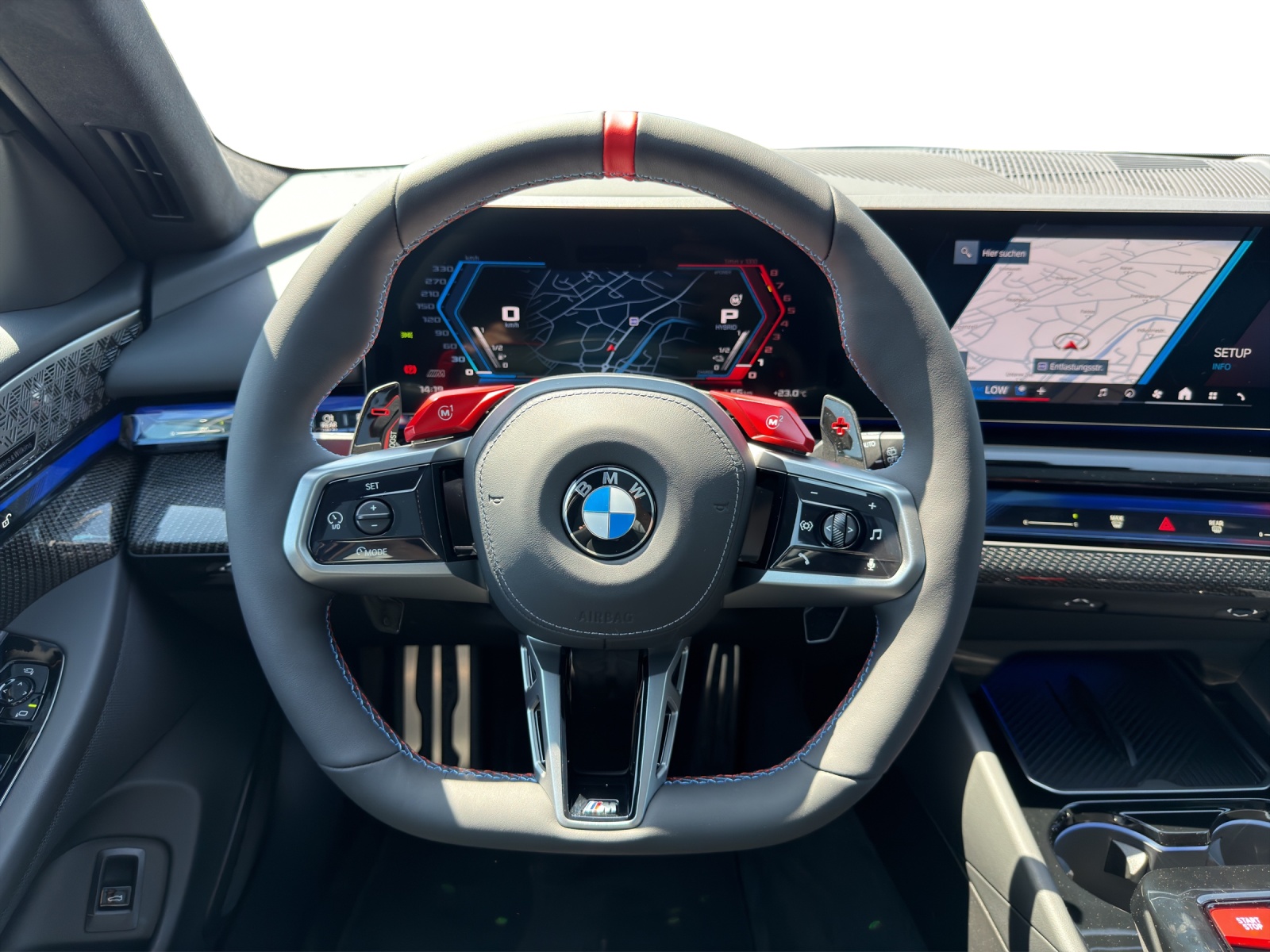 BMW M5 xDrive Touring-image-10