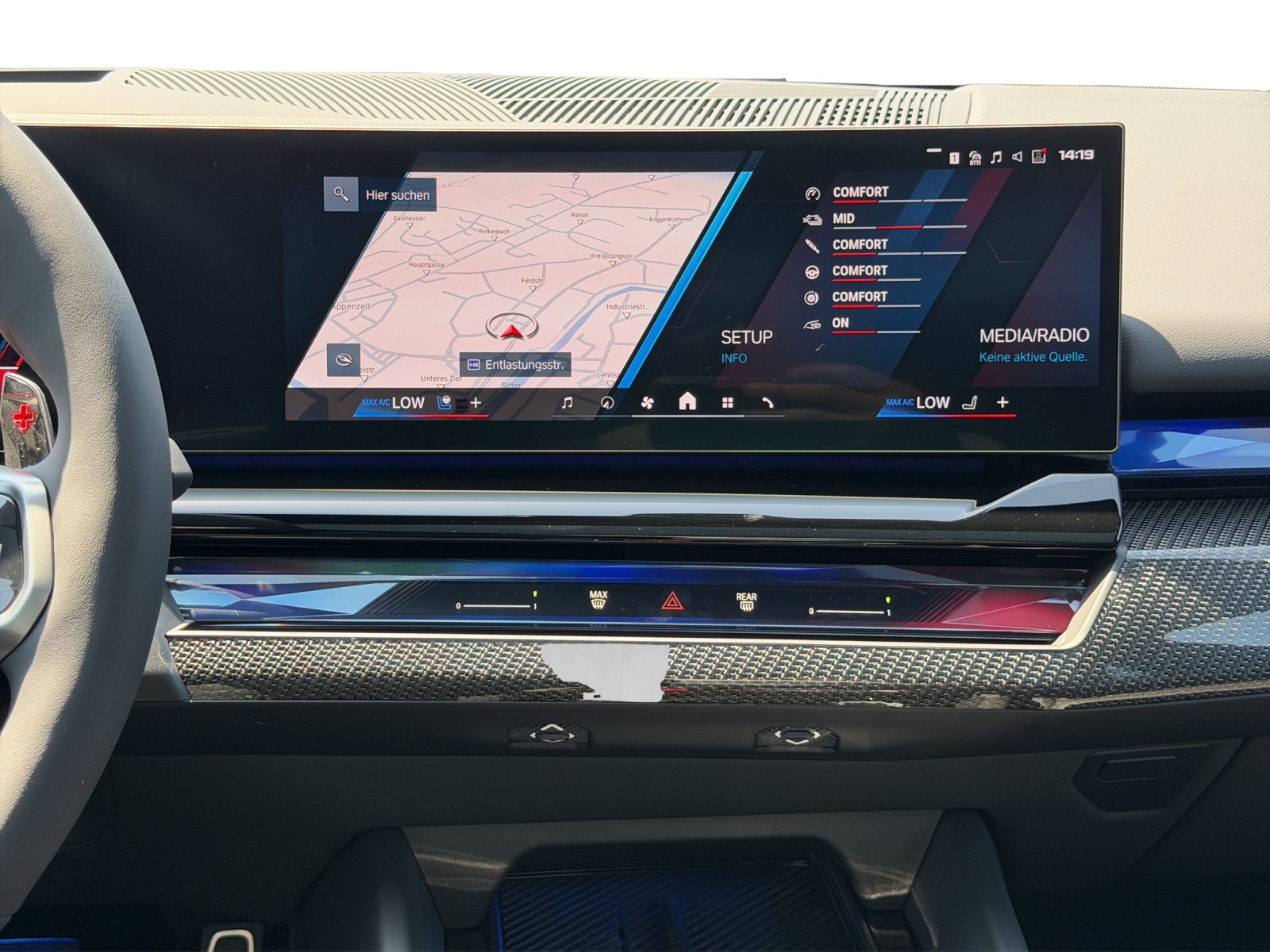 BMW M5 xDrive Touring-image-13
