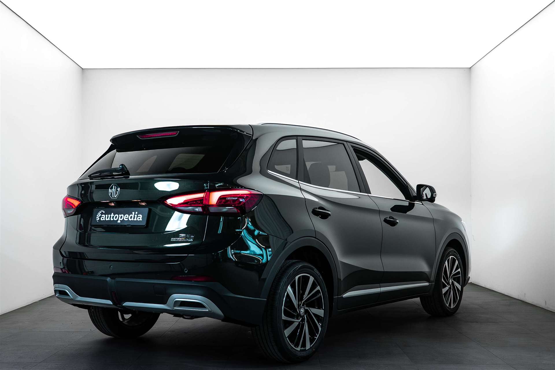 MG MG ZS 1.5 HEV Luxury Automat NEW-showroom-element-2