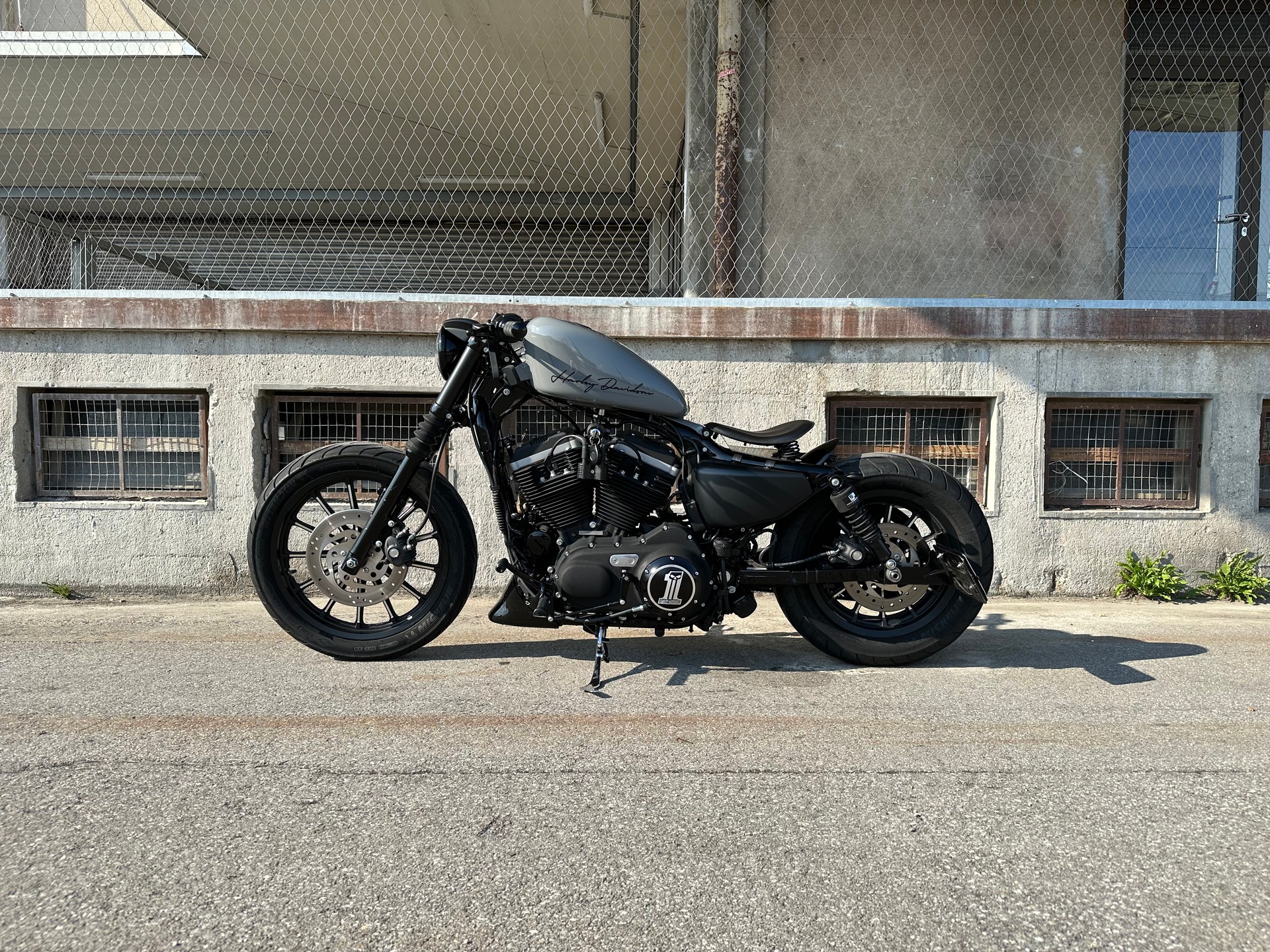 HARLEY-DAVIDSON XL 883 N Sportster Iron (25kW)-image-1