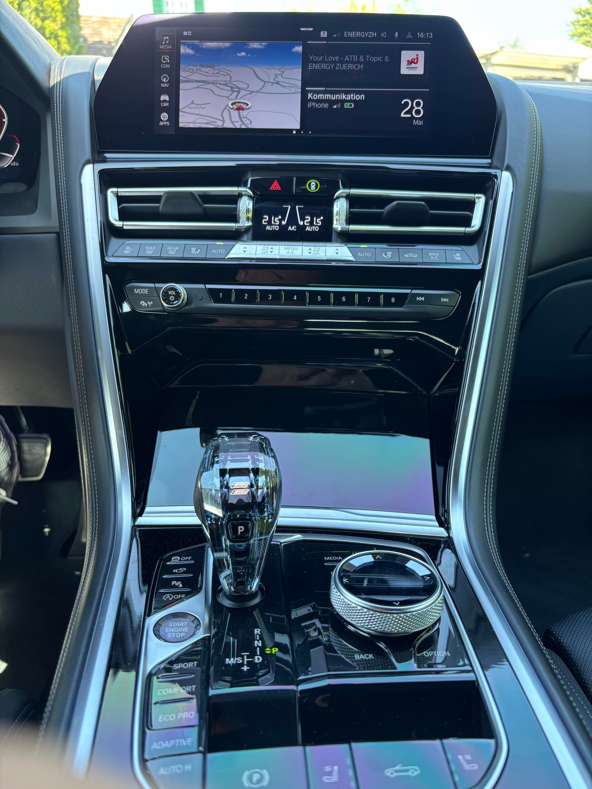 BMW 840d xDrive-image-9