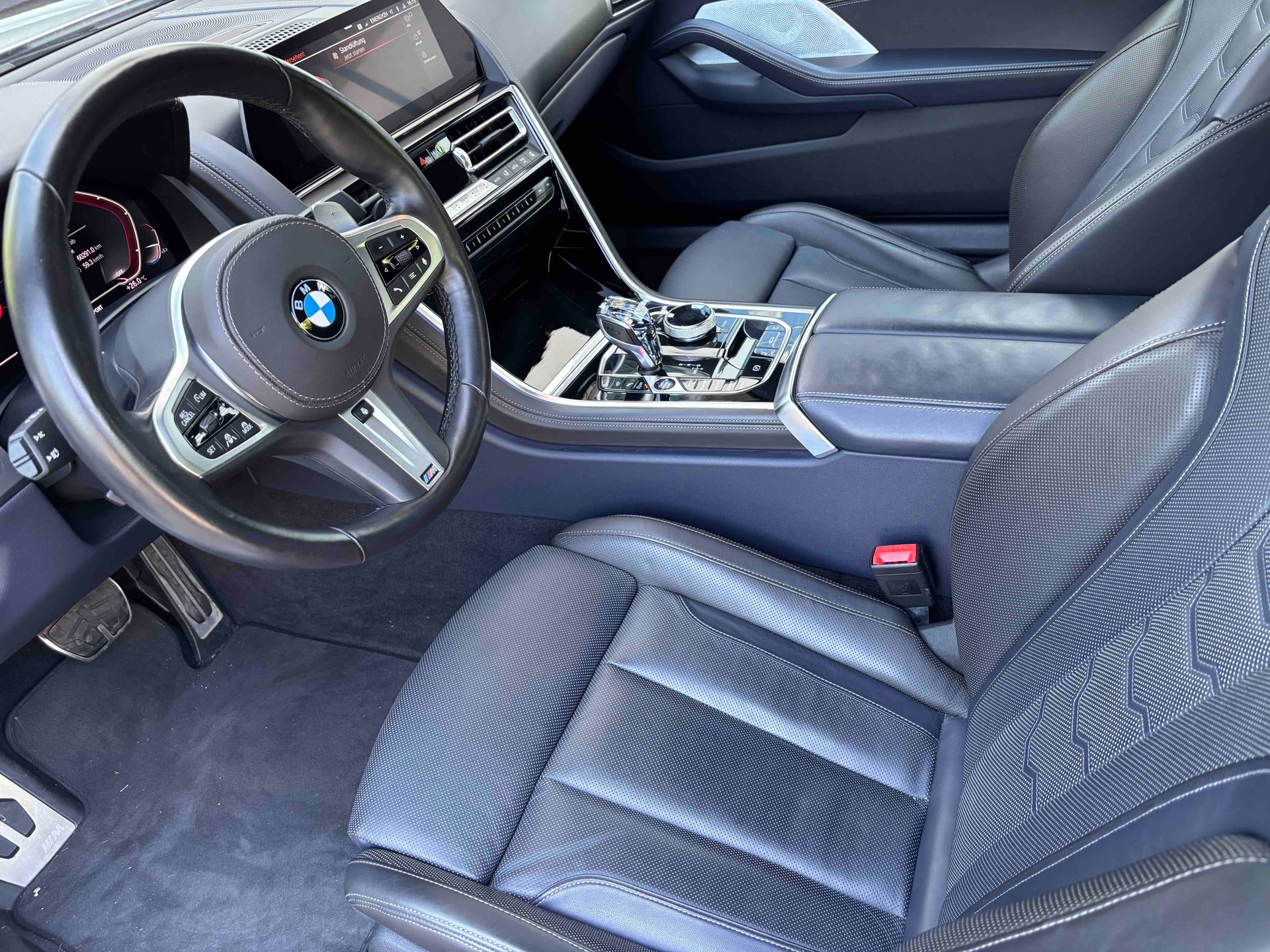 BMW 840d xDrive-image-7