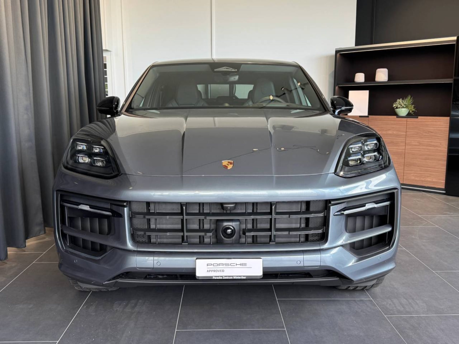 PORSCHE Cayenne E-Hybrid Coupé Black Edition-image-8