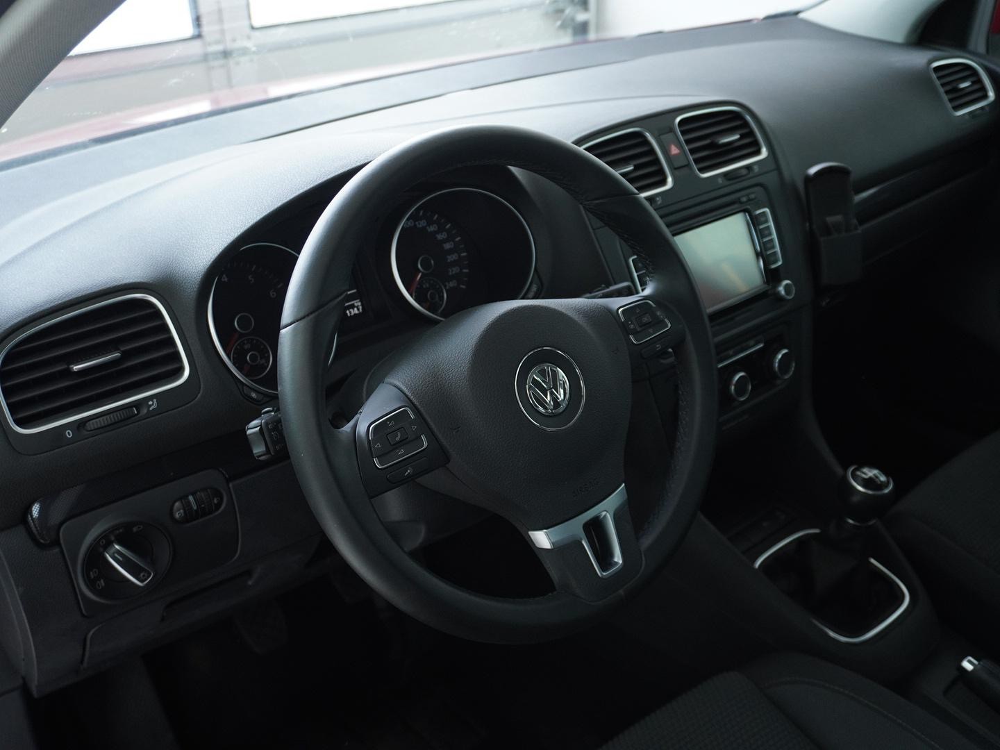 VW Golf 1.2 TSI BlueMotion Technology Comfortline-showroom-element-2