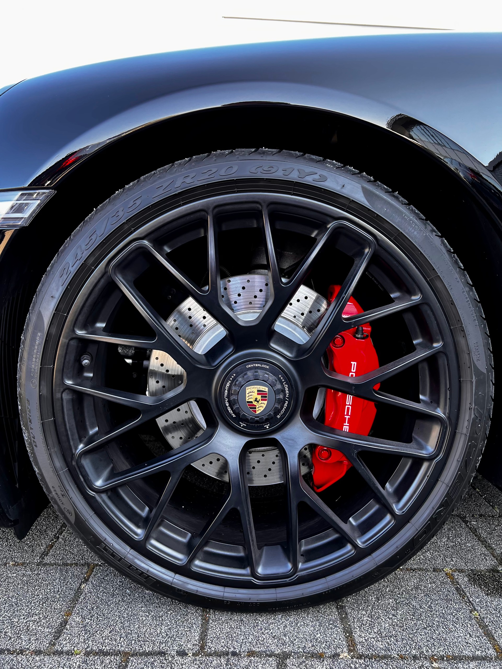 PORSCHE 911 Targa 3.8 Targa 4 GTS PDK-image-17