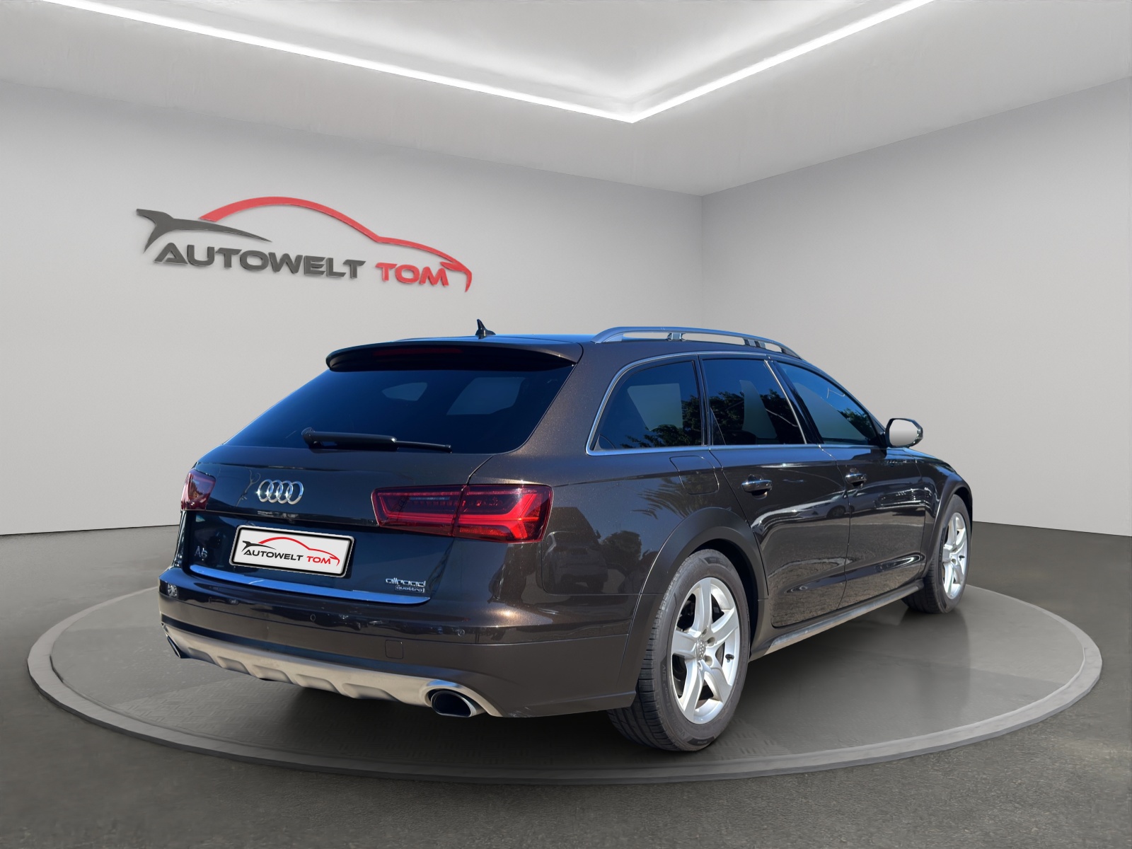AUDI A6 allroad 3.0 TDI *Facelift / Matrix LED Scheinwerfer / Anhängerkupplung* V6 quattro S-tronic-image-4