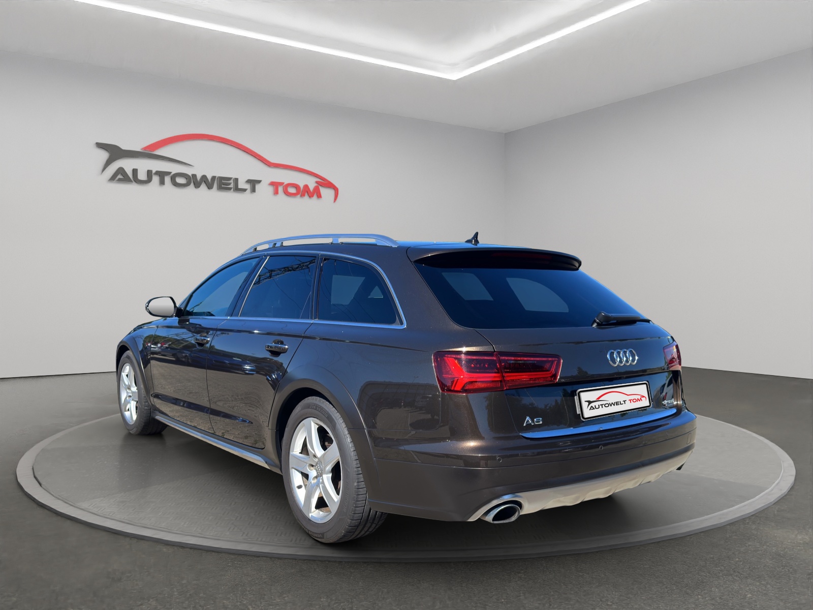 AUDI A6 allroad 3.0 TDI *Facelift / Matrix LED Scheinwerfer / Anhängerkupplung* V6 quattro S-tronic-image-2