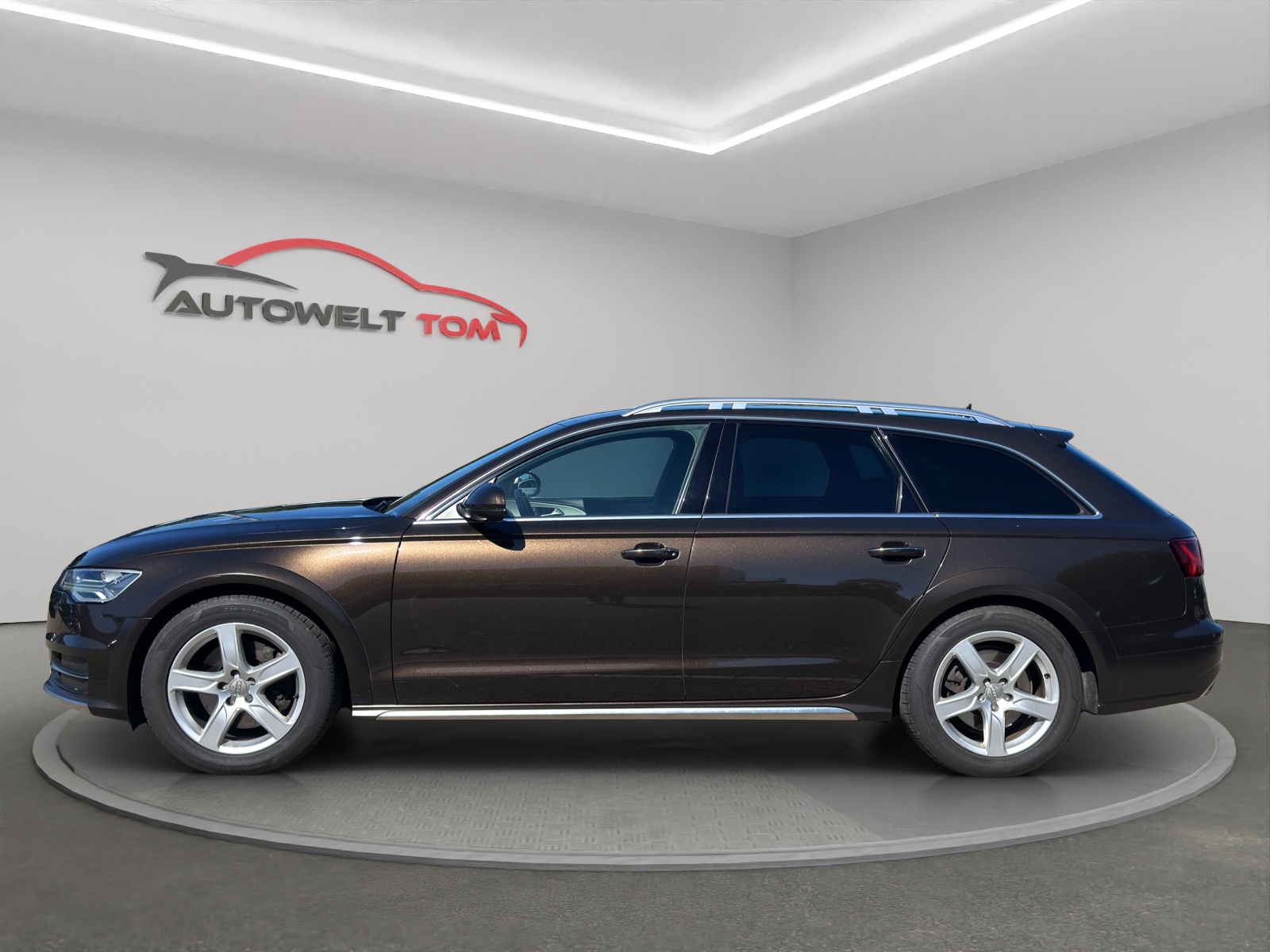AUDI A6 allroad 3.0 TDI *Facelift / Matrix LED Scheinwerfer / Anhängerkupplung* V6 quattro S-tronic-image-1