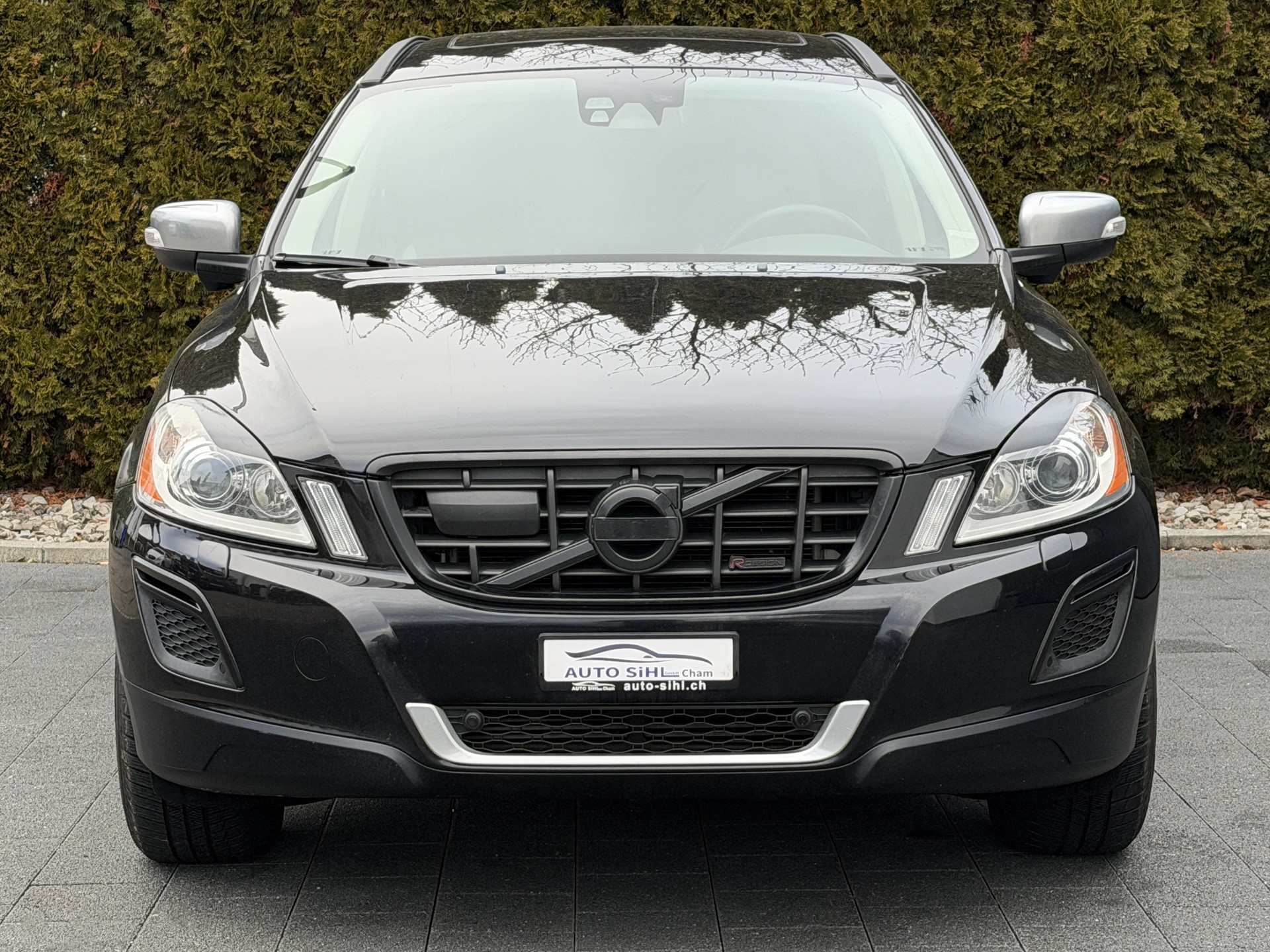 VOLVO XC60 T6 AWD R-Design Geartronic-showroom-element-2
