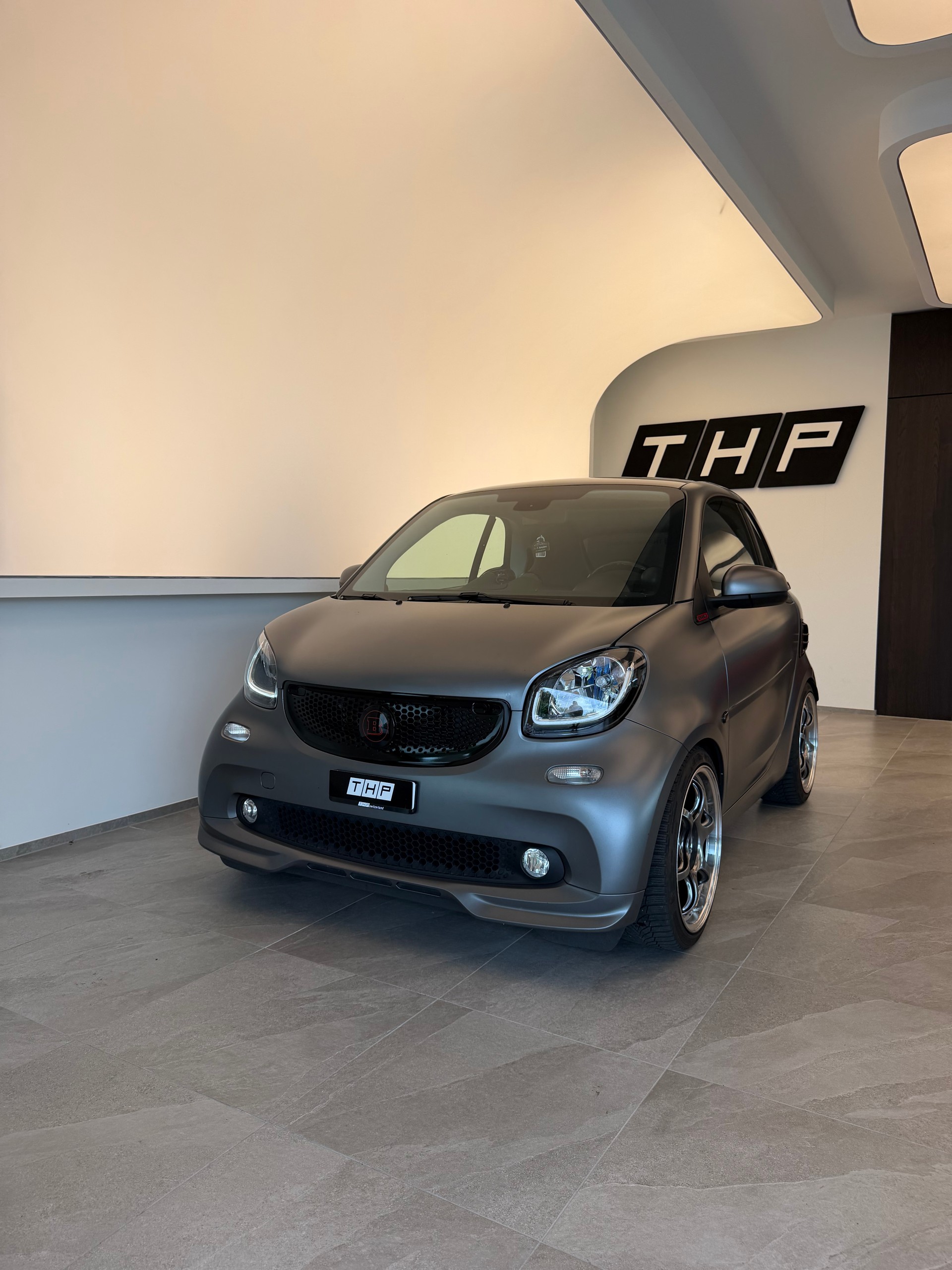 SMART fortwo Brabus Xclusive twinmatic-showroom-element-1