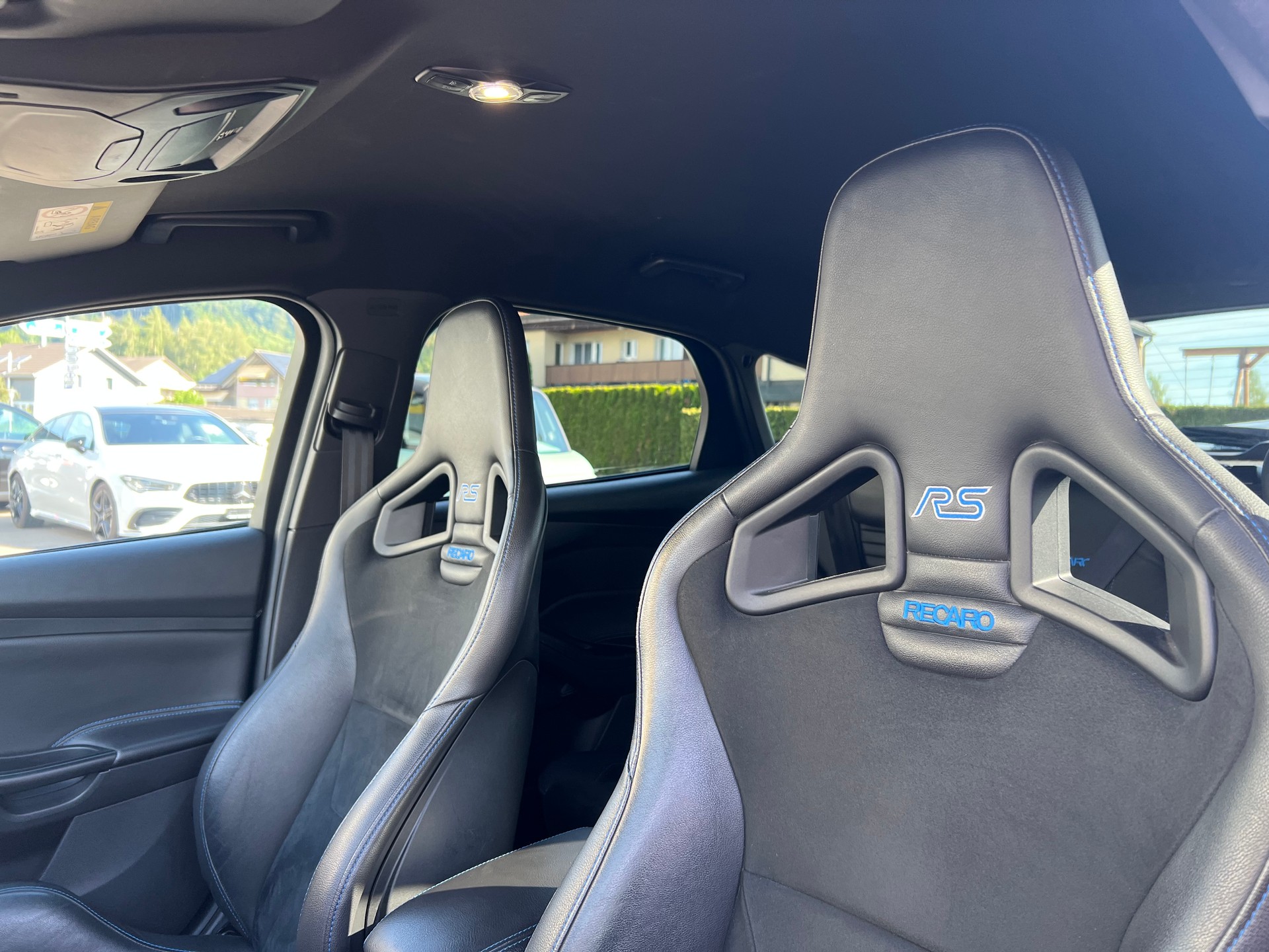 FORD Focus 2.3 EcoBoost RS AWD-image-14