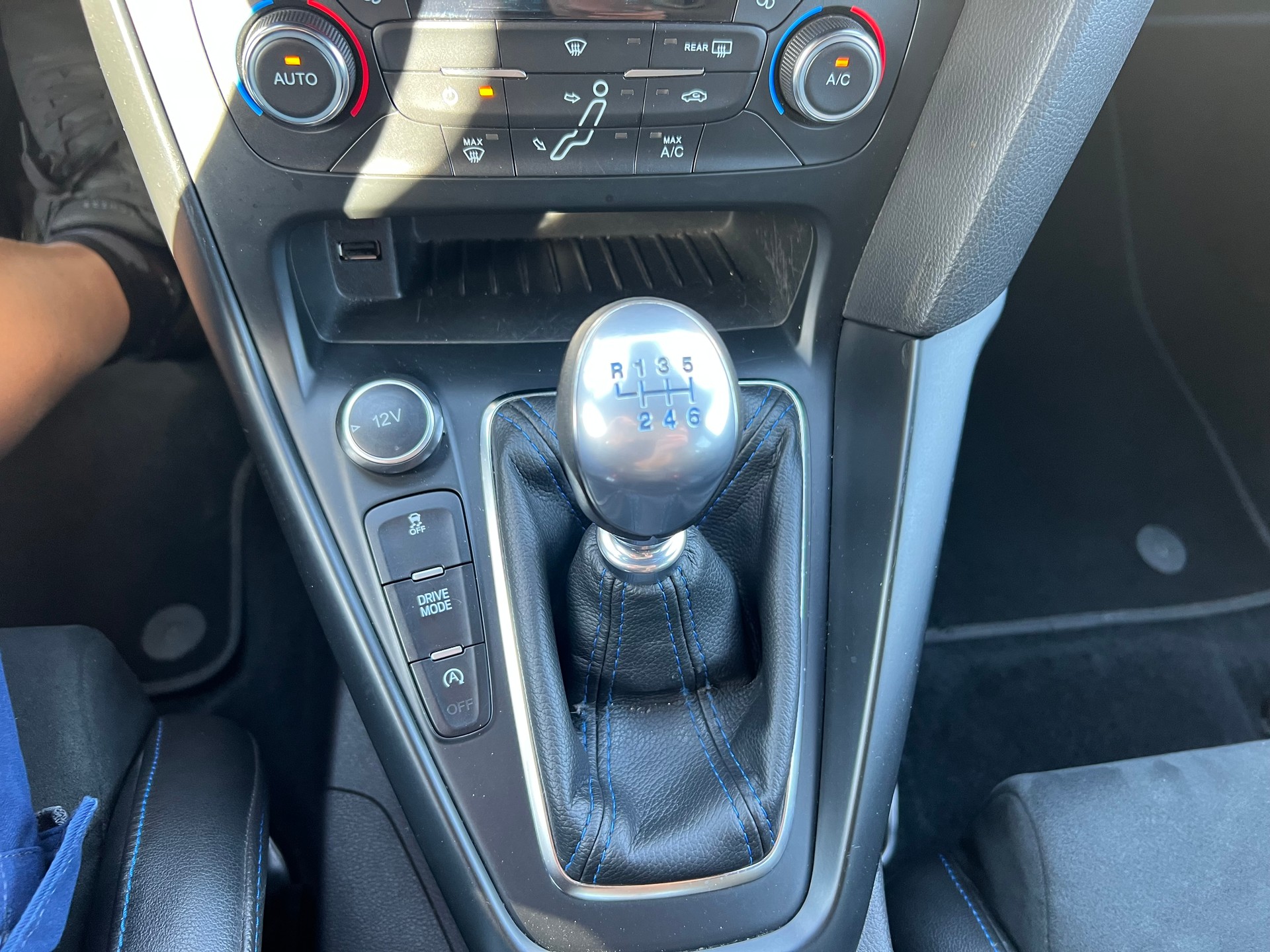 FORD Focus 2.3 EcoBoost RS AWD-image-20