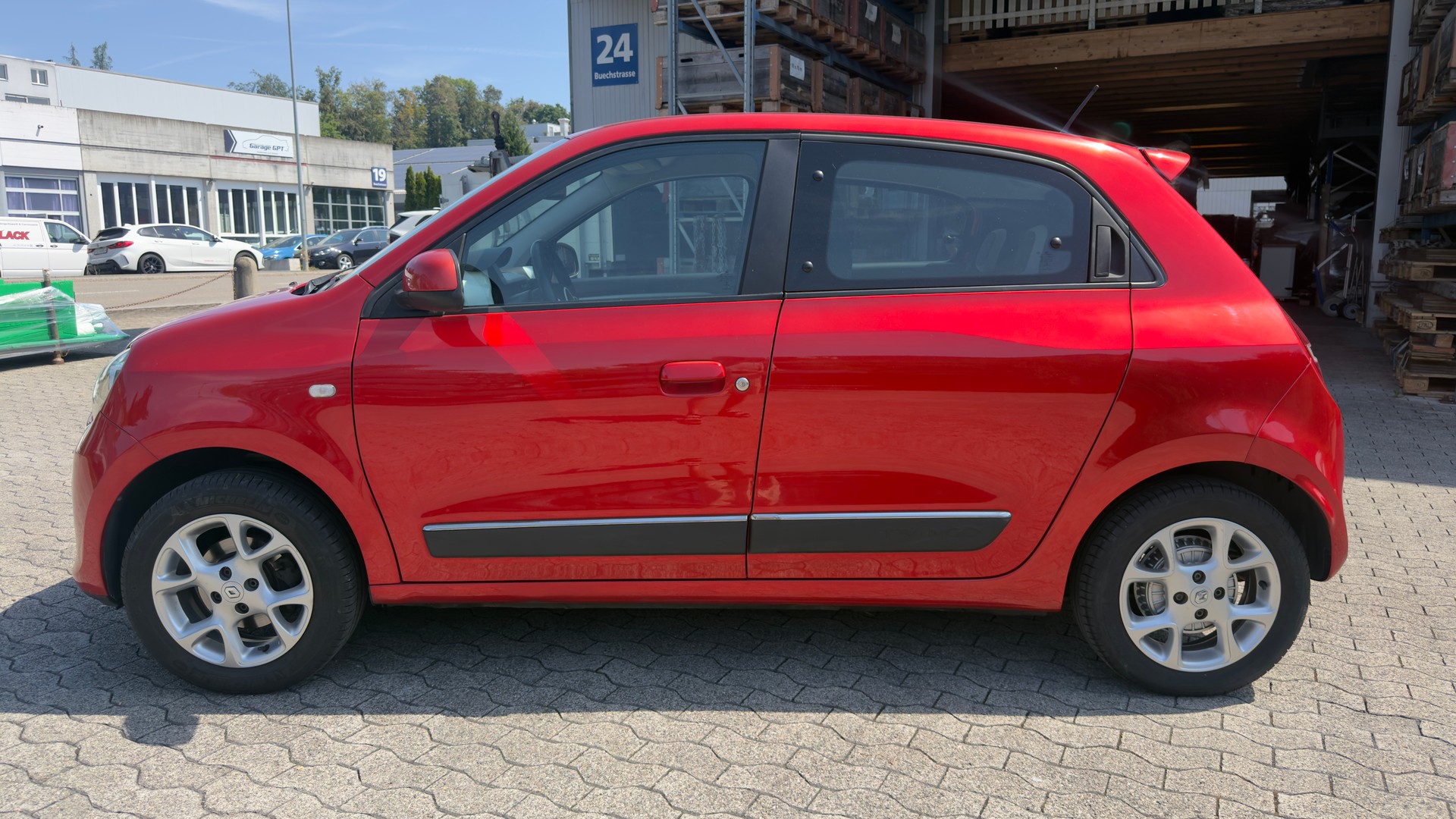 RENAULT Twingo 0.9 Intens-showroom-element-1