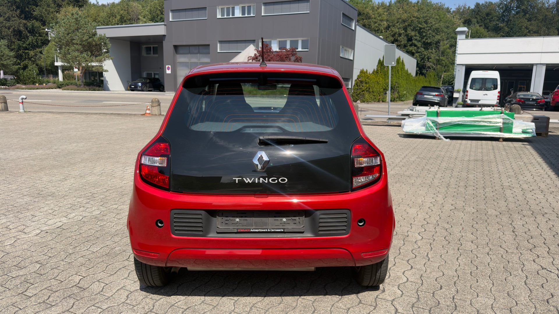 RENAULT Twingo 0.9 Intens-showroom-element-3