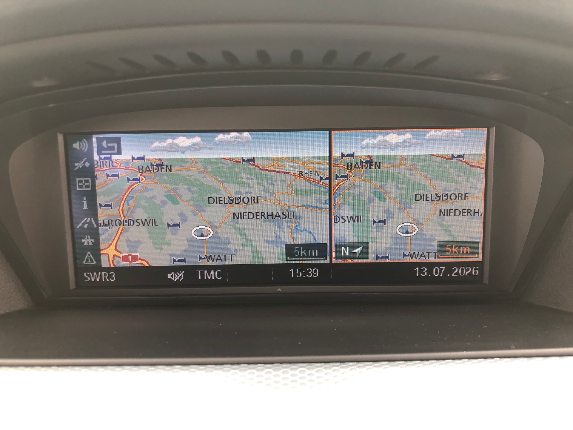 BMW 330i Cabriolet Steptronic-image-11