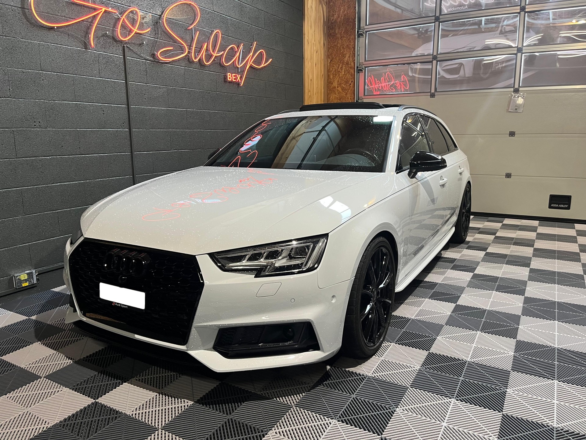 AUDI S4 Avant 3.0 TFSI quattro tiptronic-image-6