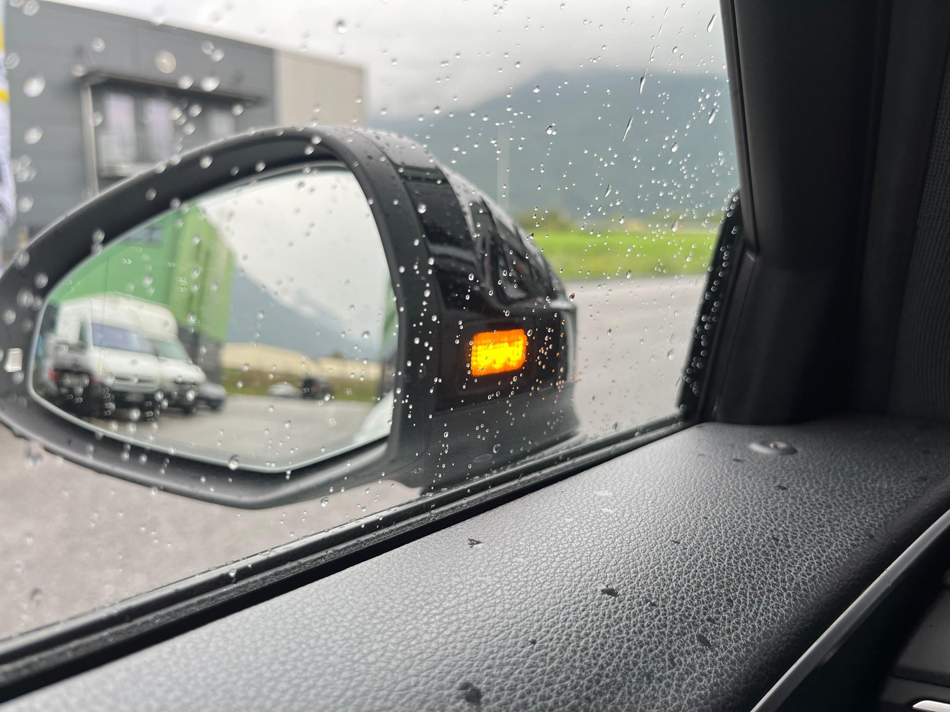 AUDI S4 Avant 3.0 TFSI quattro tiptronic-image-21