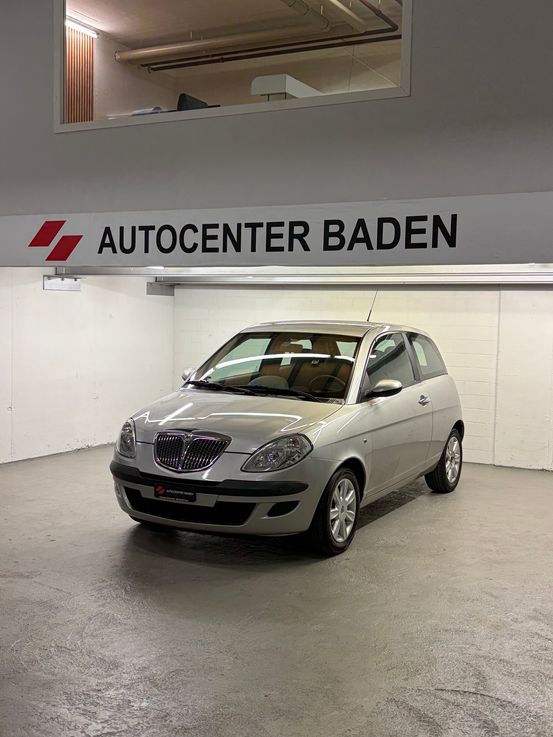 LANCIA Ypsilon 1.4 16V Oro