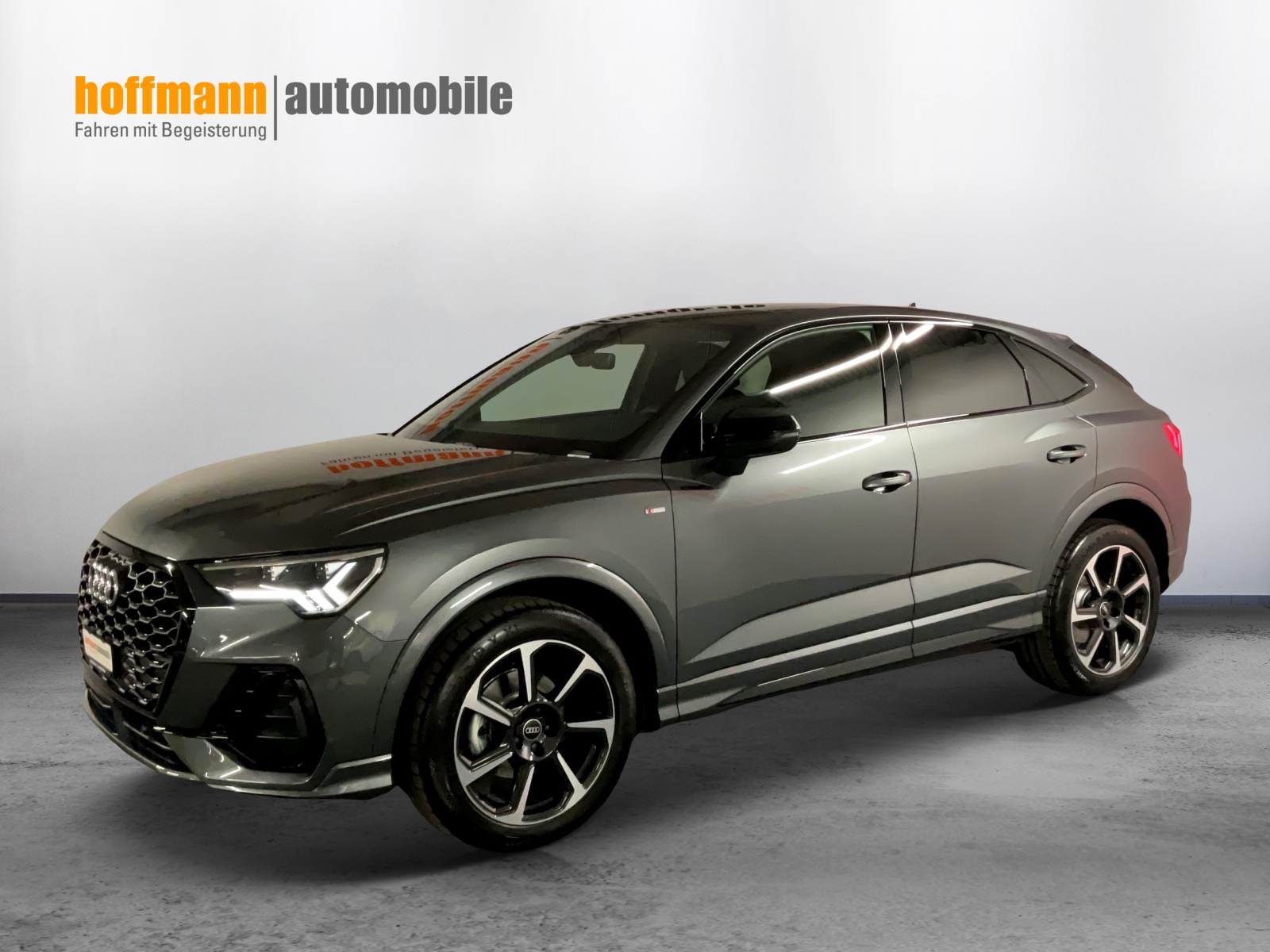 AUDI Q3 Sportback 35 TFSI S line S-tronic-image-0