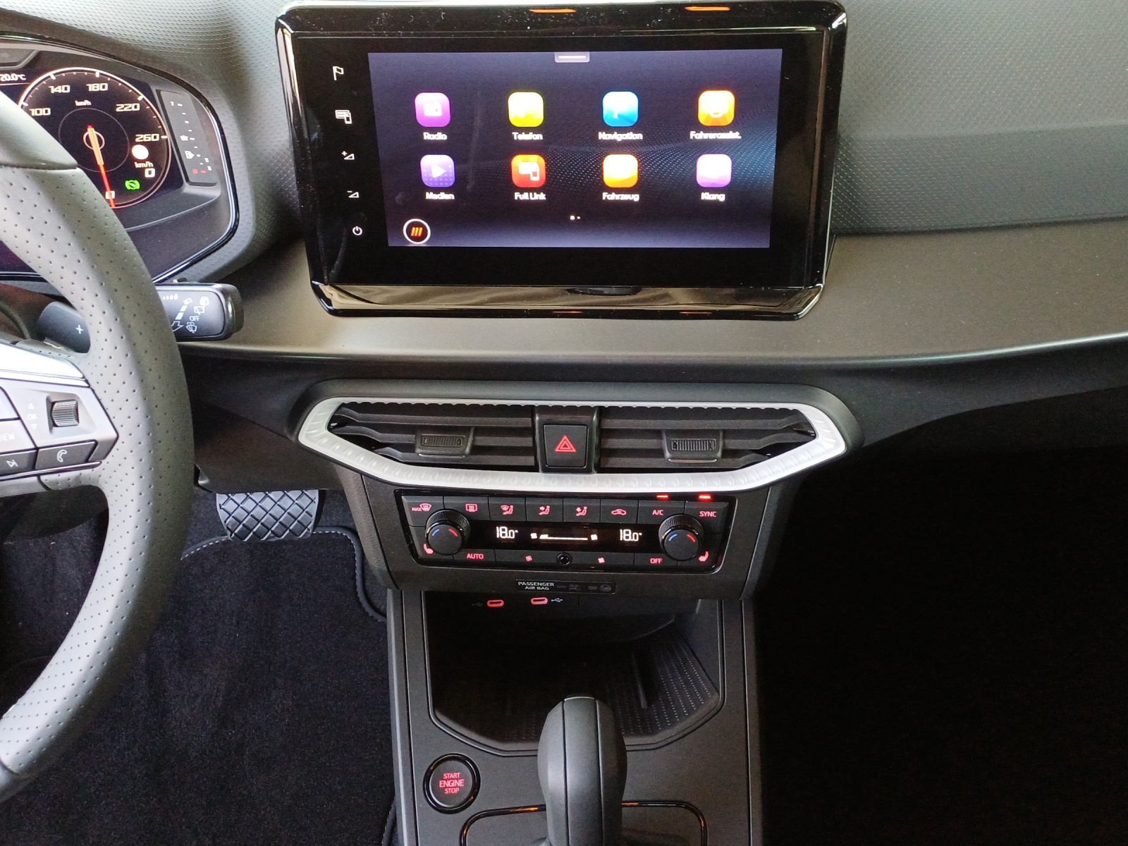 SEAT NEW SEAT IBIZA MOVE FR-image-10
