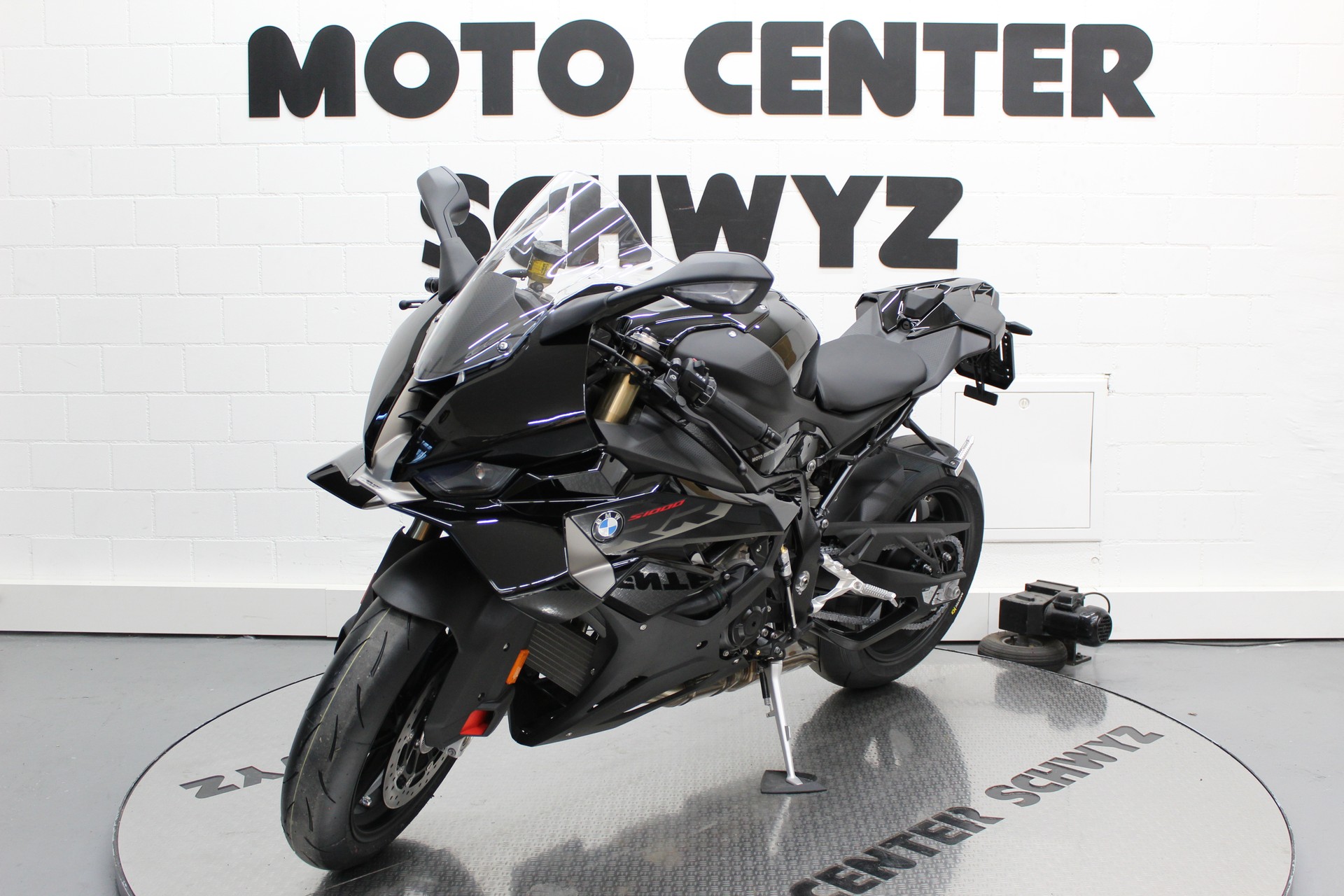 BMW S 1000 RR-image-3
