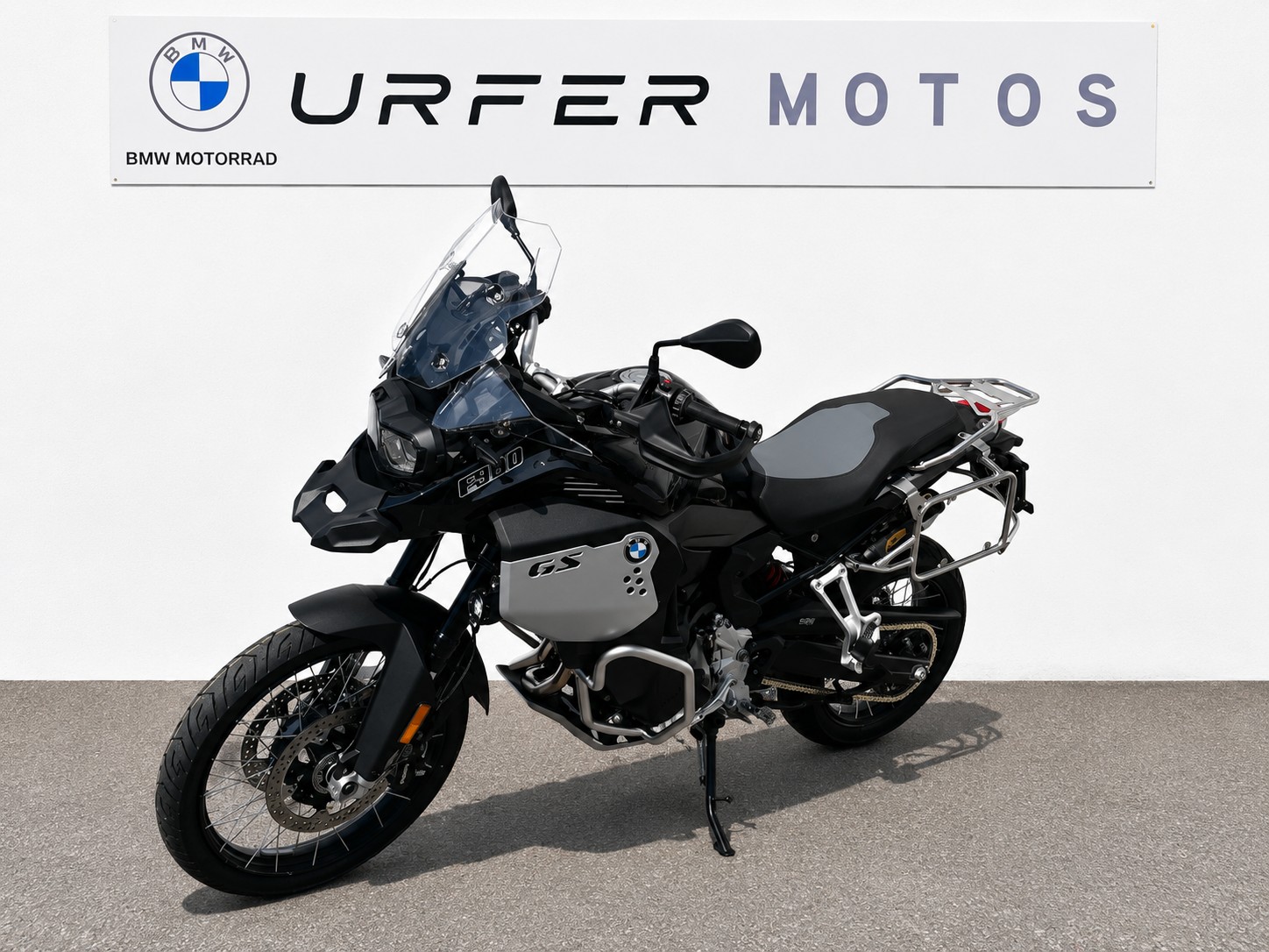 BMW F 900 GS Adventure-image-3