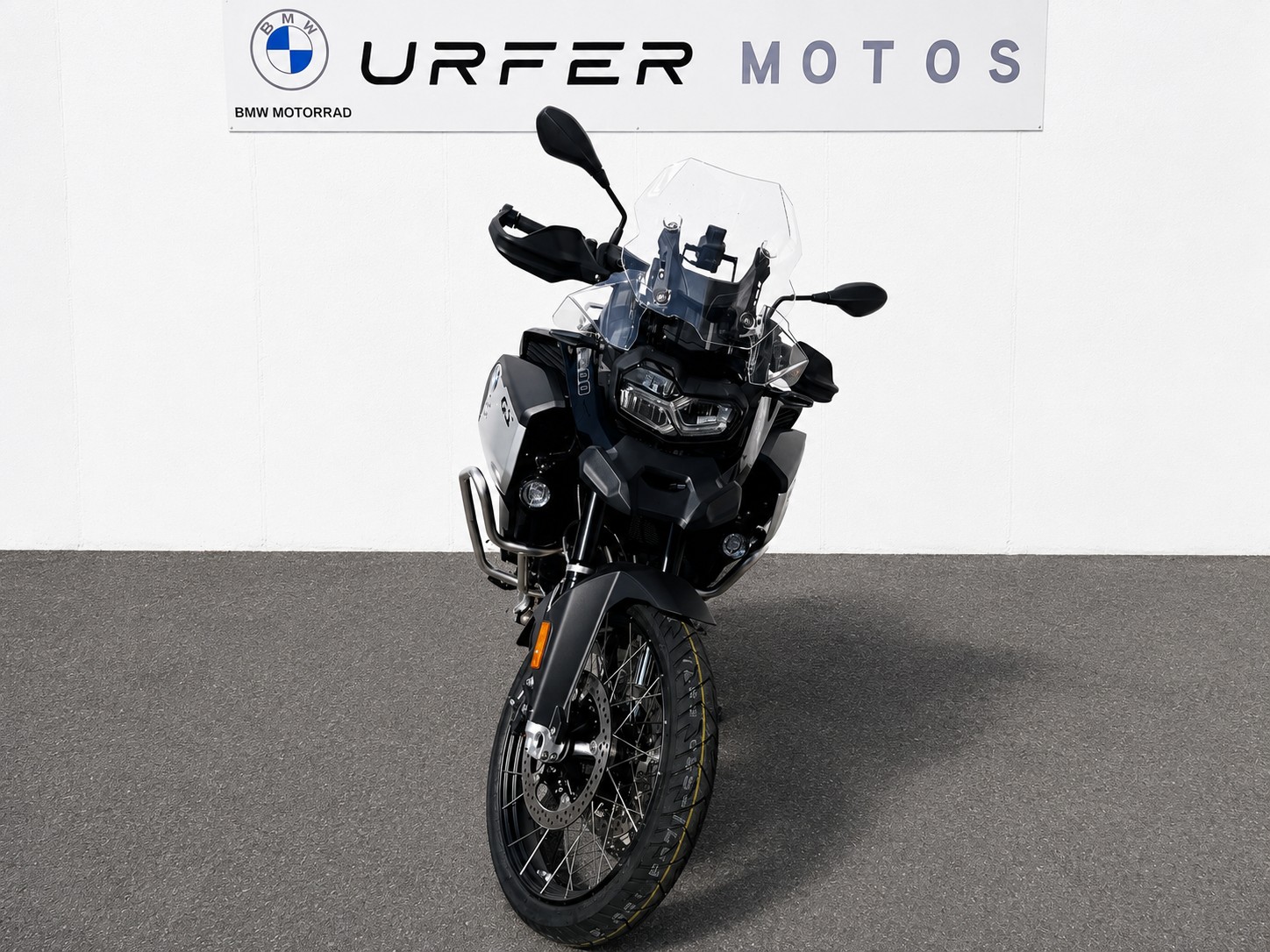 BMW F 900 GS Adventure-image-2