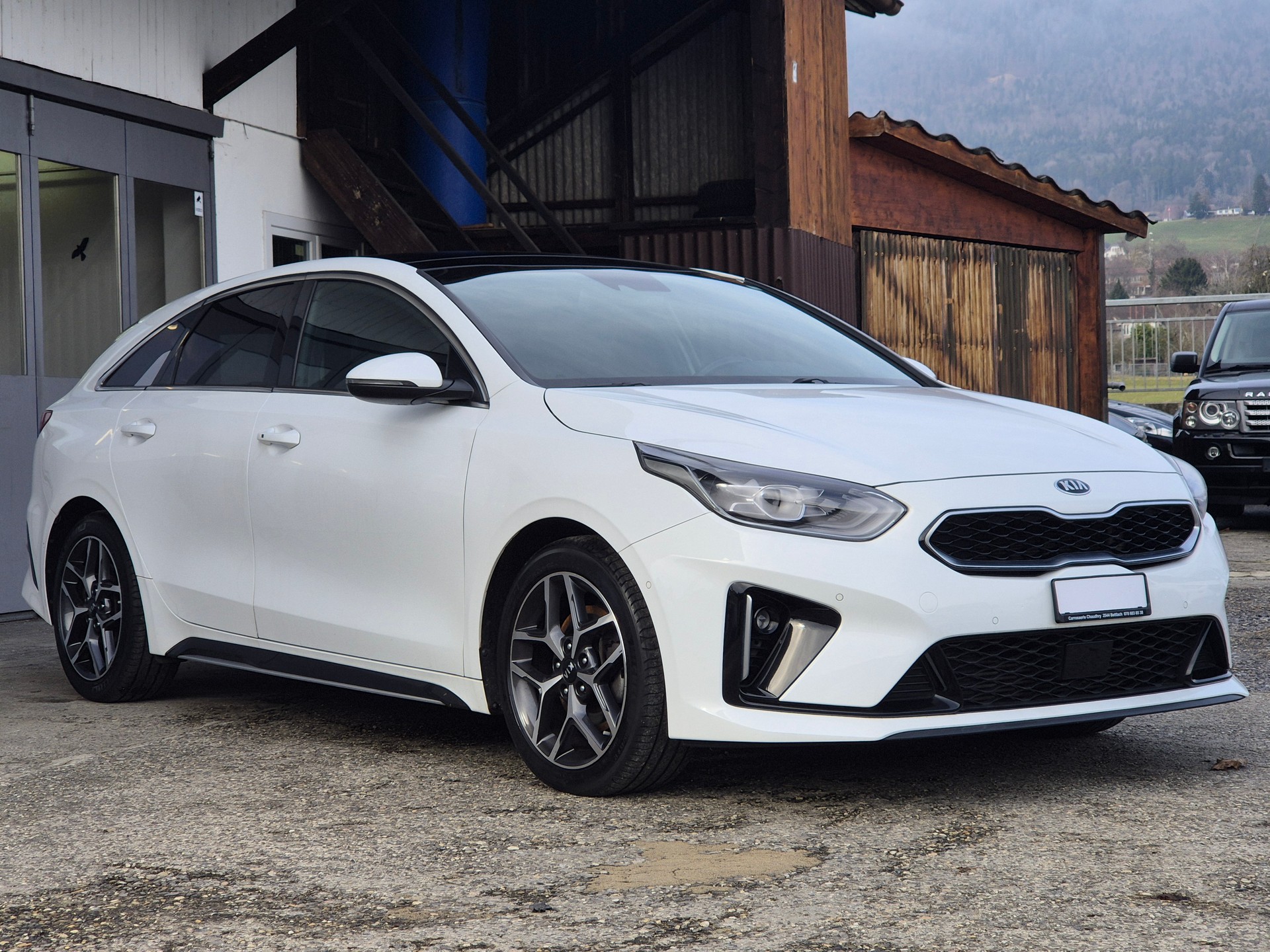 KIA ProCeed 1.5 T-GDi MHEV GT-Line DCT-showroom-element-3