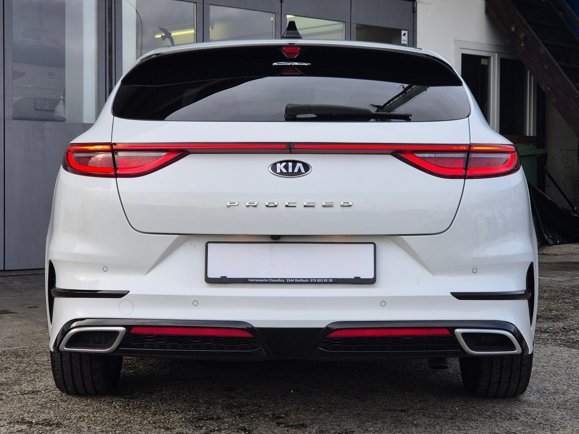 KIA ProCeed 1.5 T-GDi MHEV GT-Line DCT-image-6