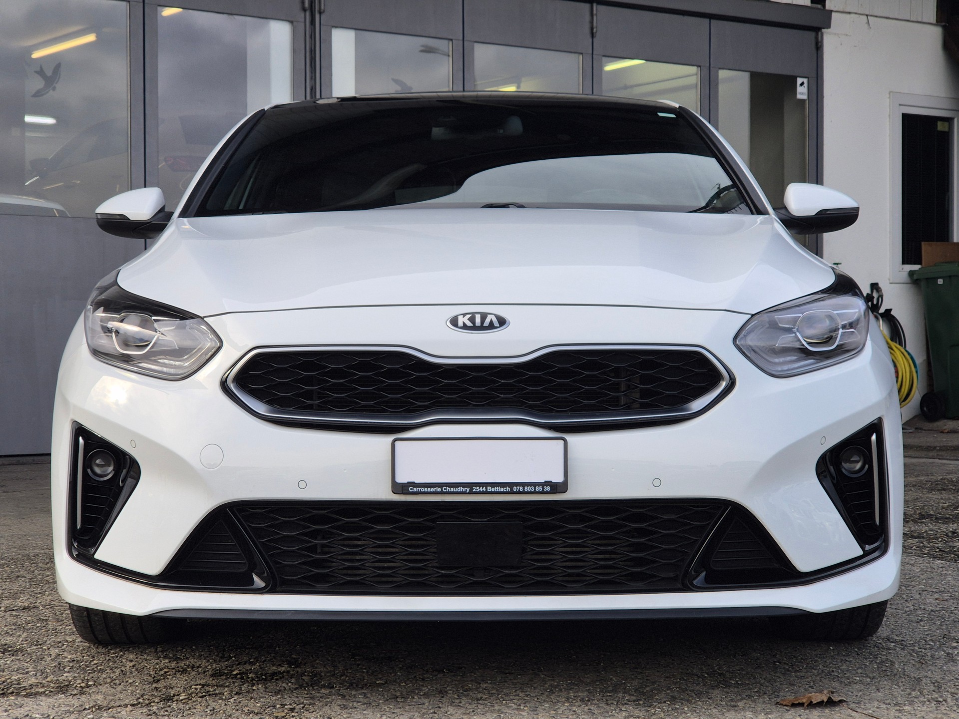 KIA ProCeed 1.5 T-GDi MHEV GT-Line DCT-showroom-element-1