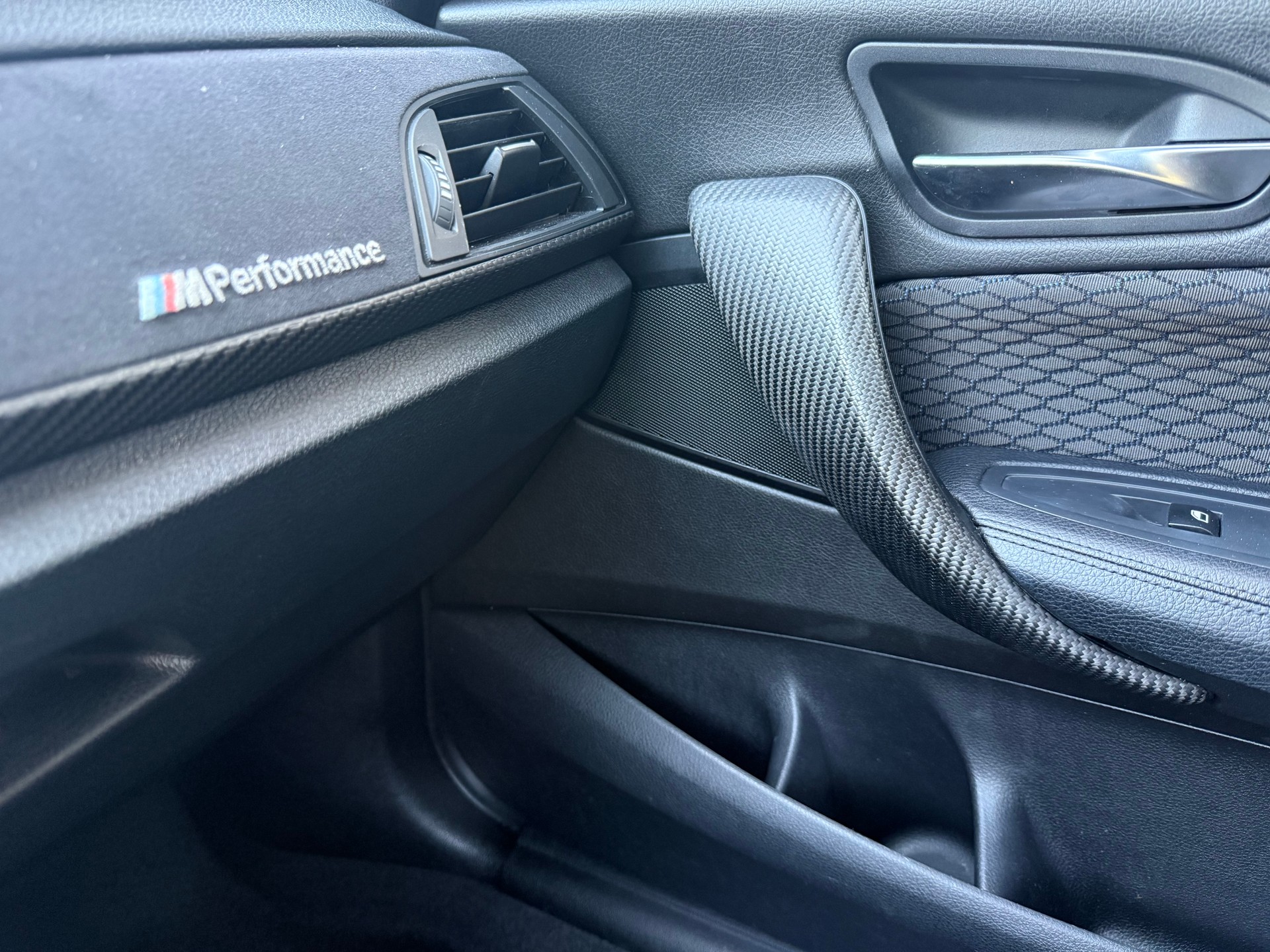 BMW 120d M Performance-image-16