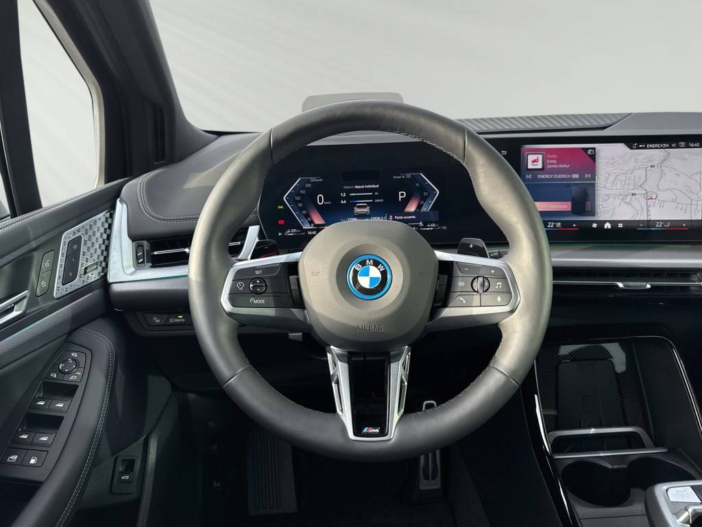 BMW 230e xDrive Active Tourer M Sport-image-5