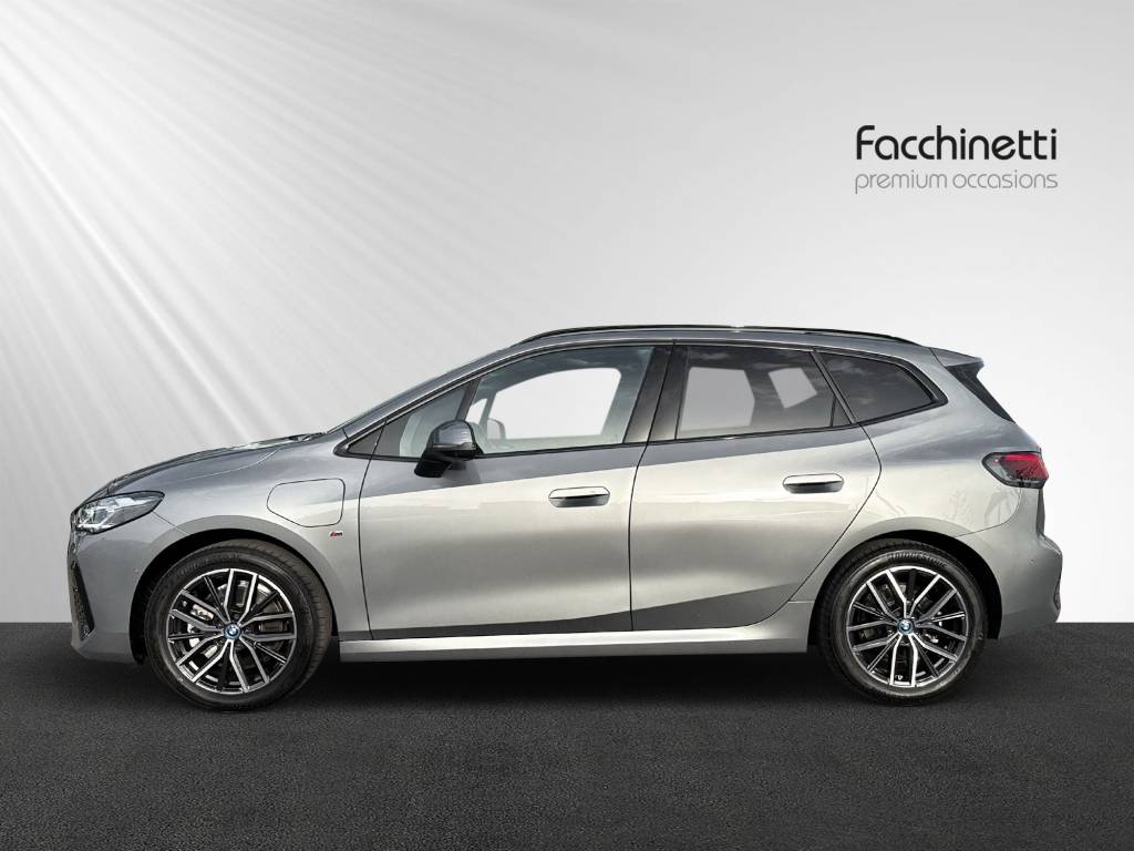 BMW 230e xDrive Active Tourer M Sport-showroom-element-2