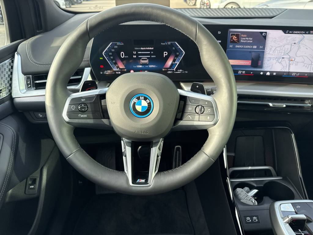 BMW 230e xDrive Active Tourer M Sport-image-12