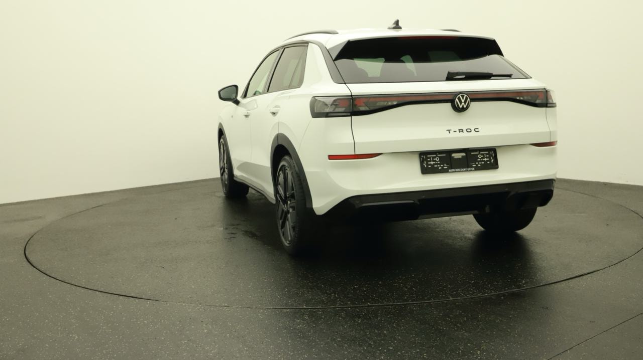 VW T-Roc 1.5 eTSI mHEV R-Line DSG-showroom-element-3
