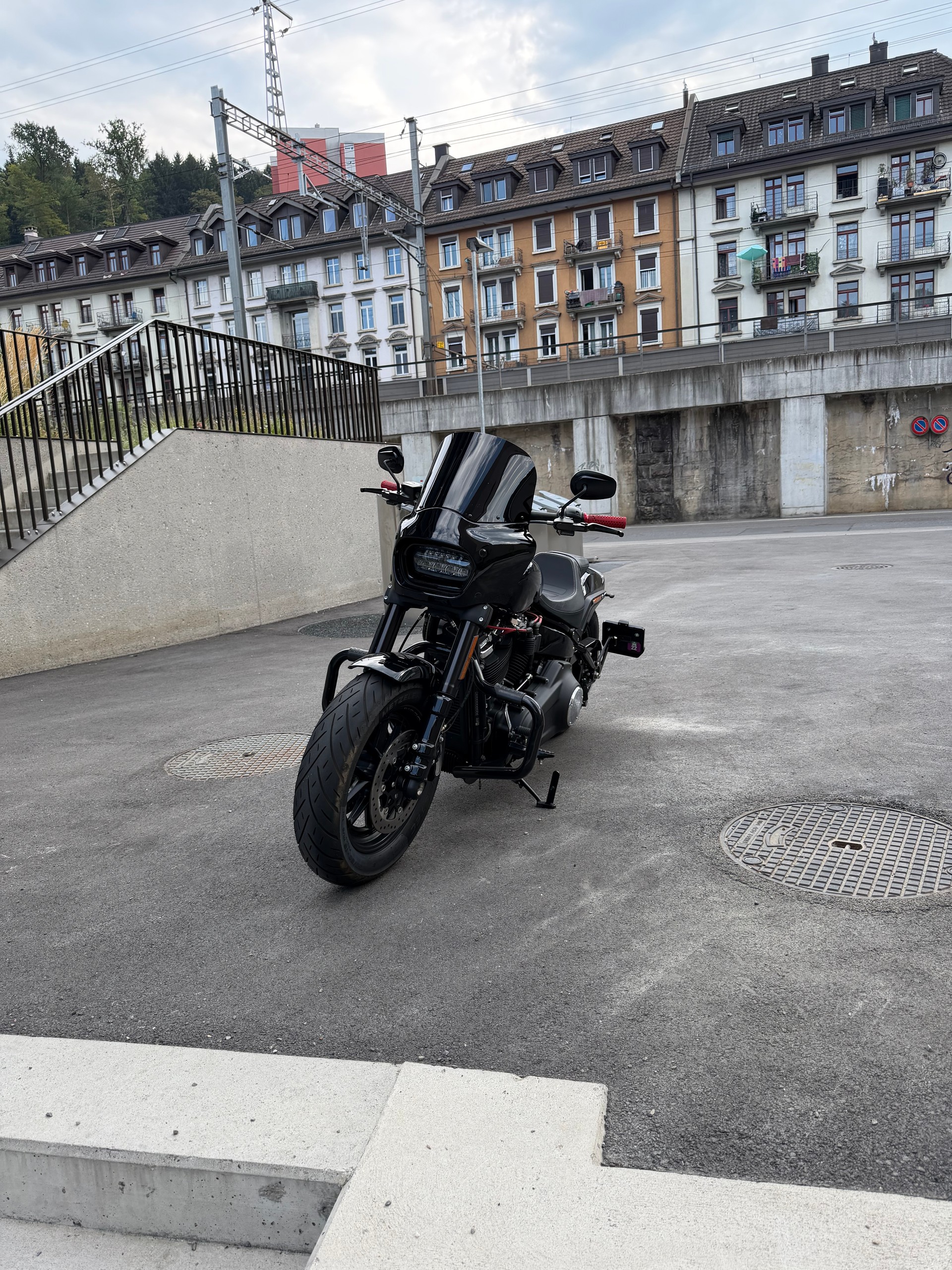 HARLEY-DAVIDSON FXFBS Fat Bob 114-image-1