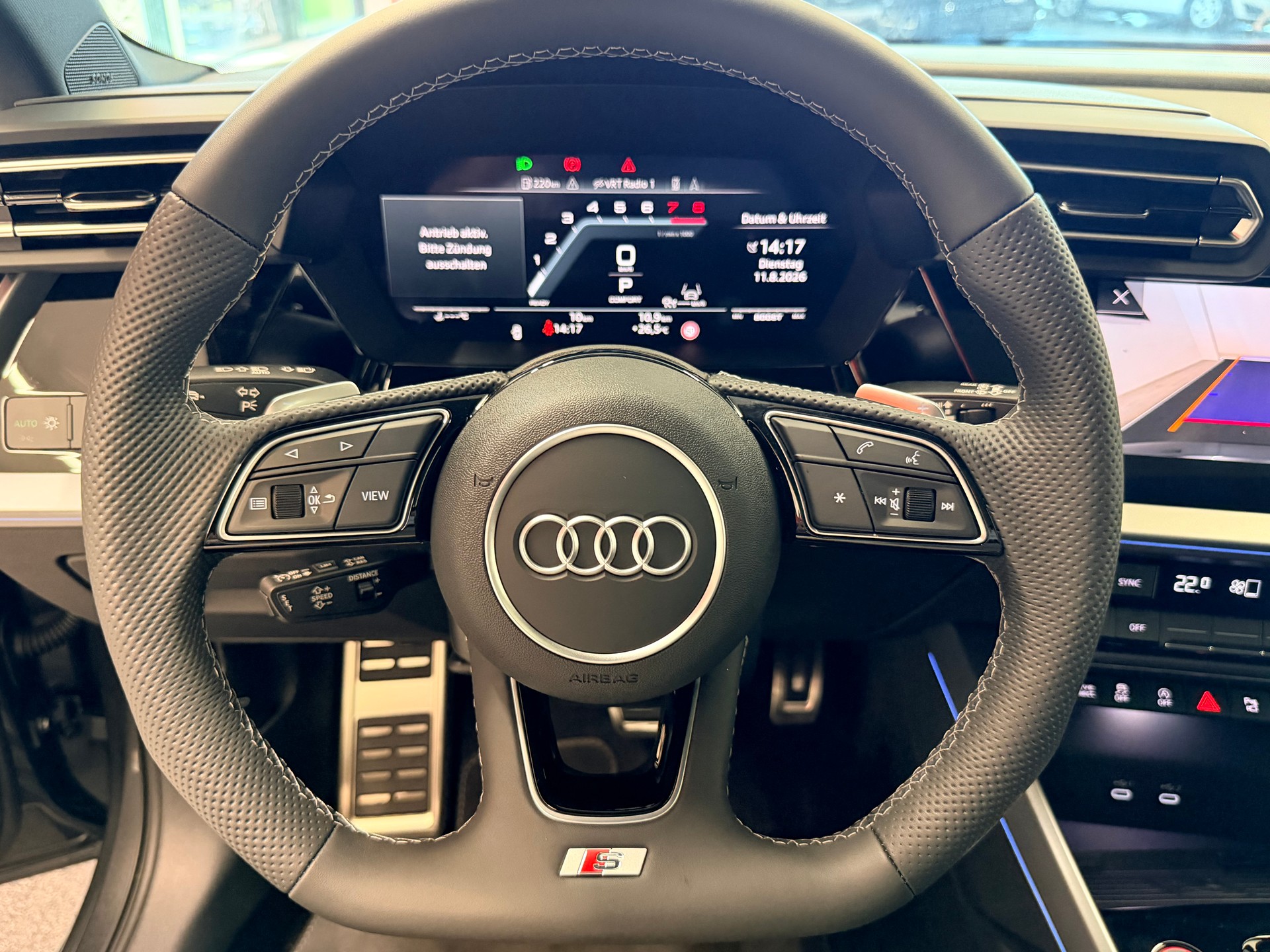 AUDI S3 Sportback TFSI quattro S-tronic-image-24