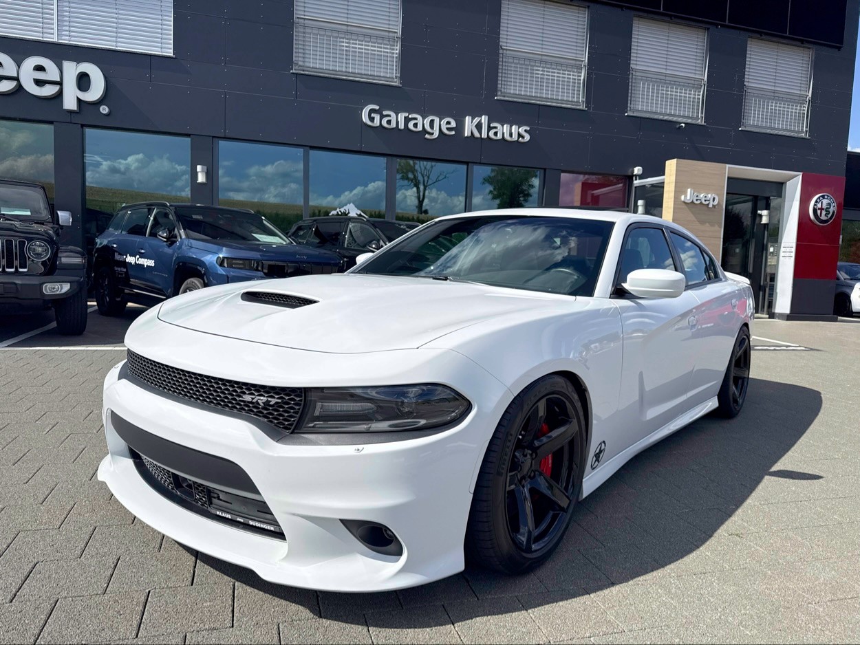 DODGE Charger SRT8