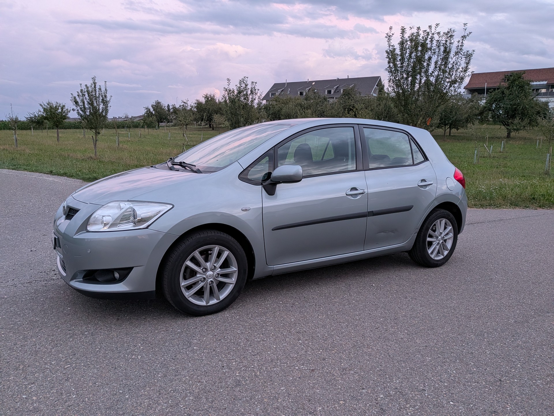 TOYOTA Auris 1.6 Linea Sol