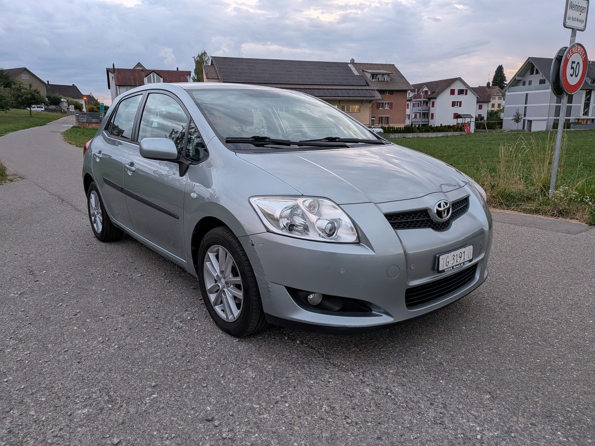 TOYOTA Auris 1.6 Linea Sol-showroom-element-3