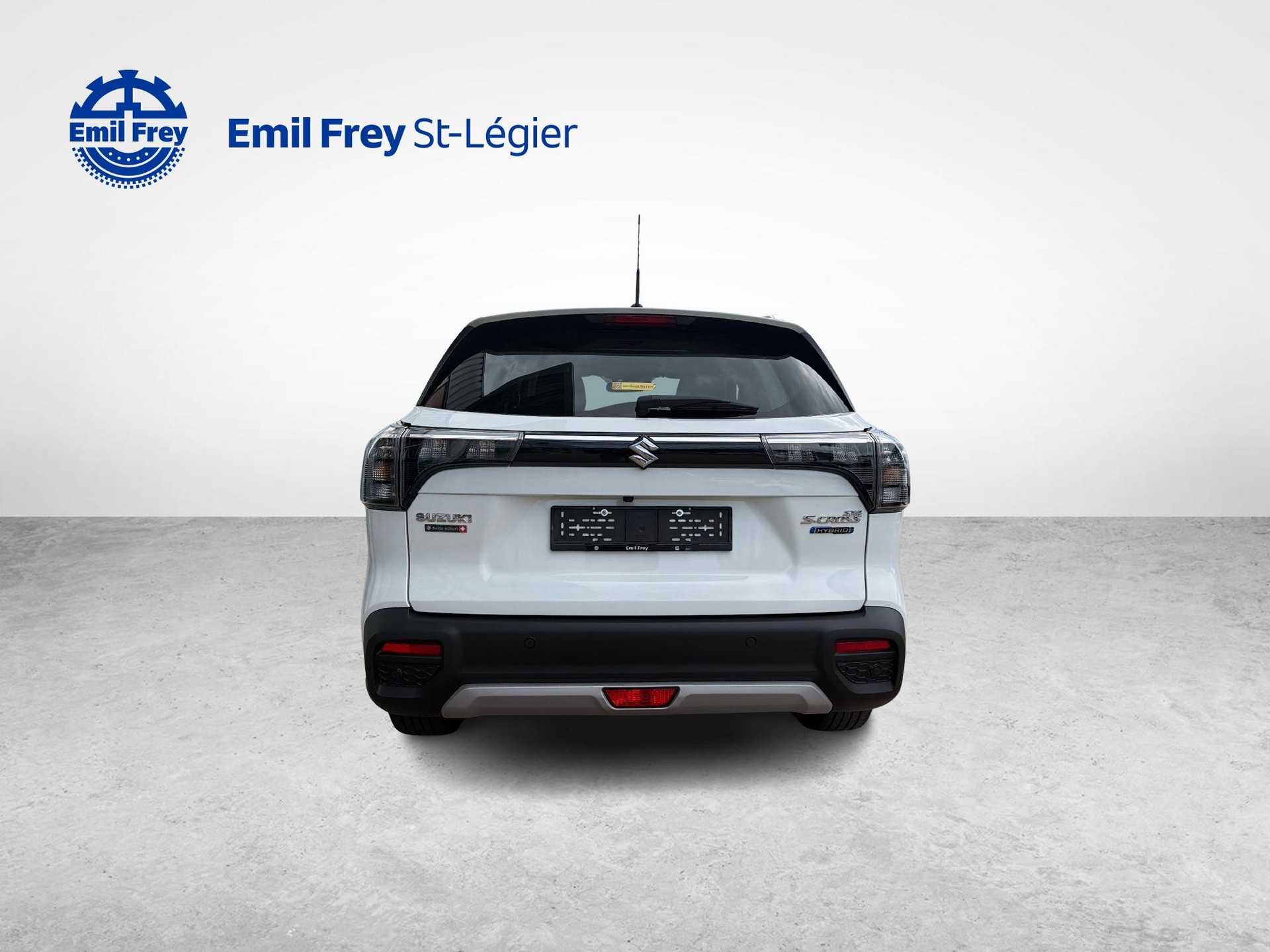 SUZUKI S-Cross 1.5 Compact+ Hybrid 4x4-showroom-element-3