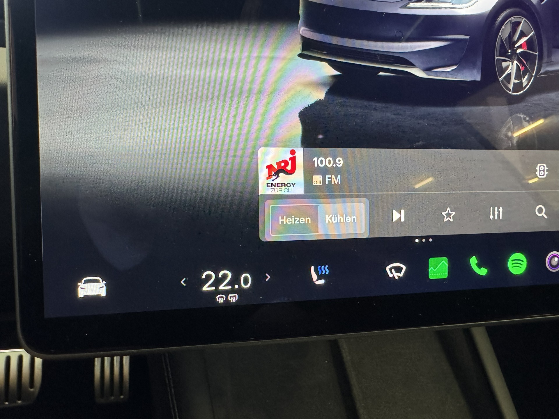 TESLA Model 3 Dual Motor Performance AWD CH Fahrzeug-image-15