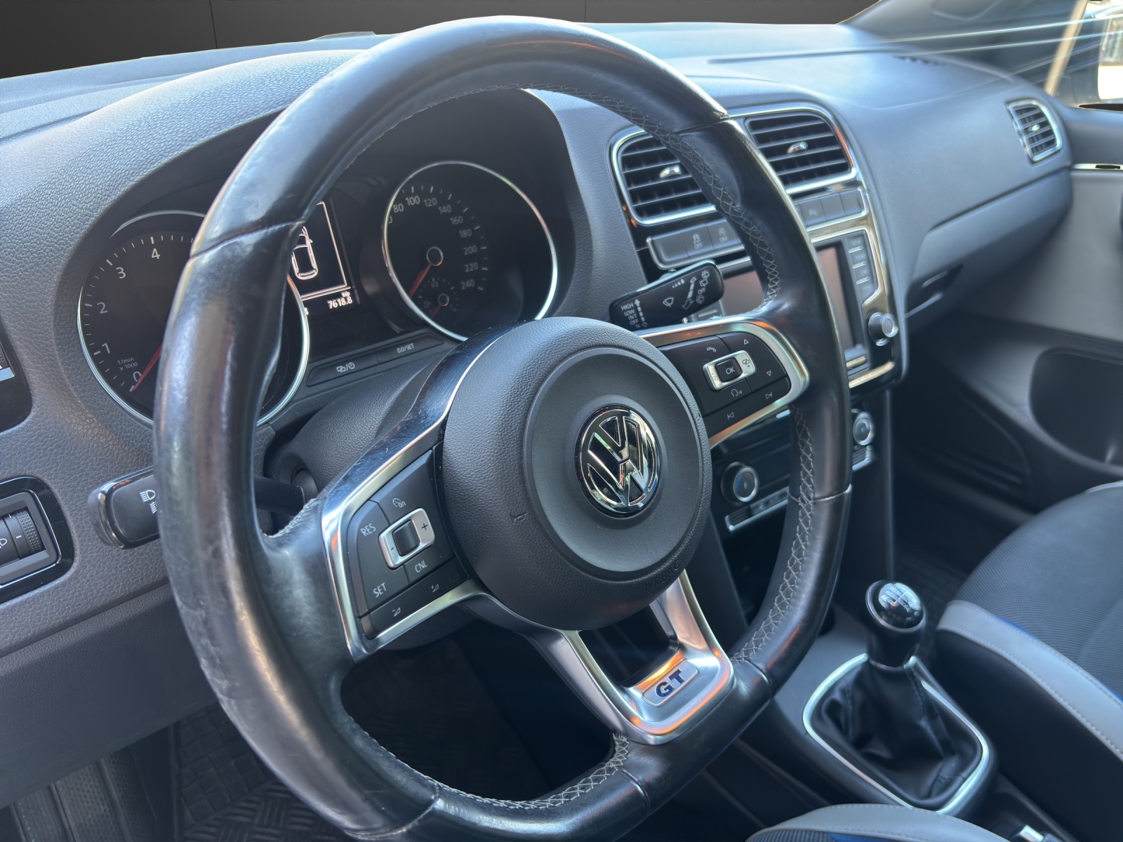 VW Polo 1.4 TSI ACT BlueGT-image-4