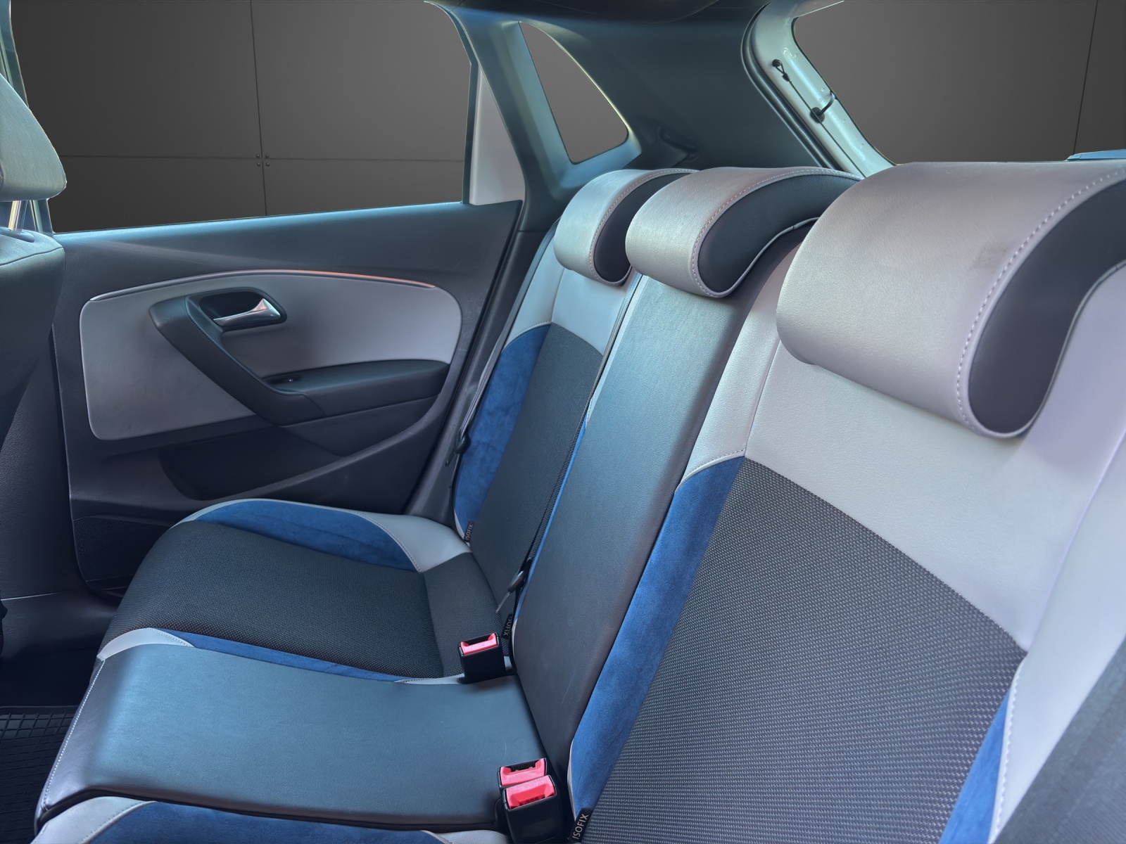 VW Polo 1.4 TSI ACT BlueGT-image-11